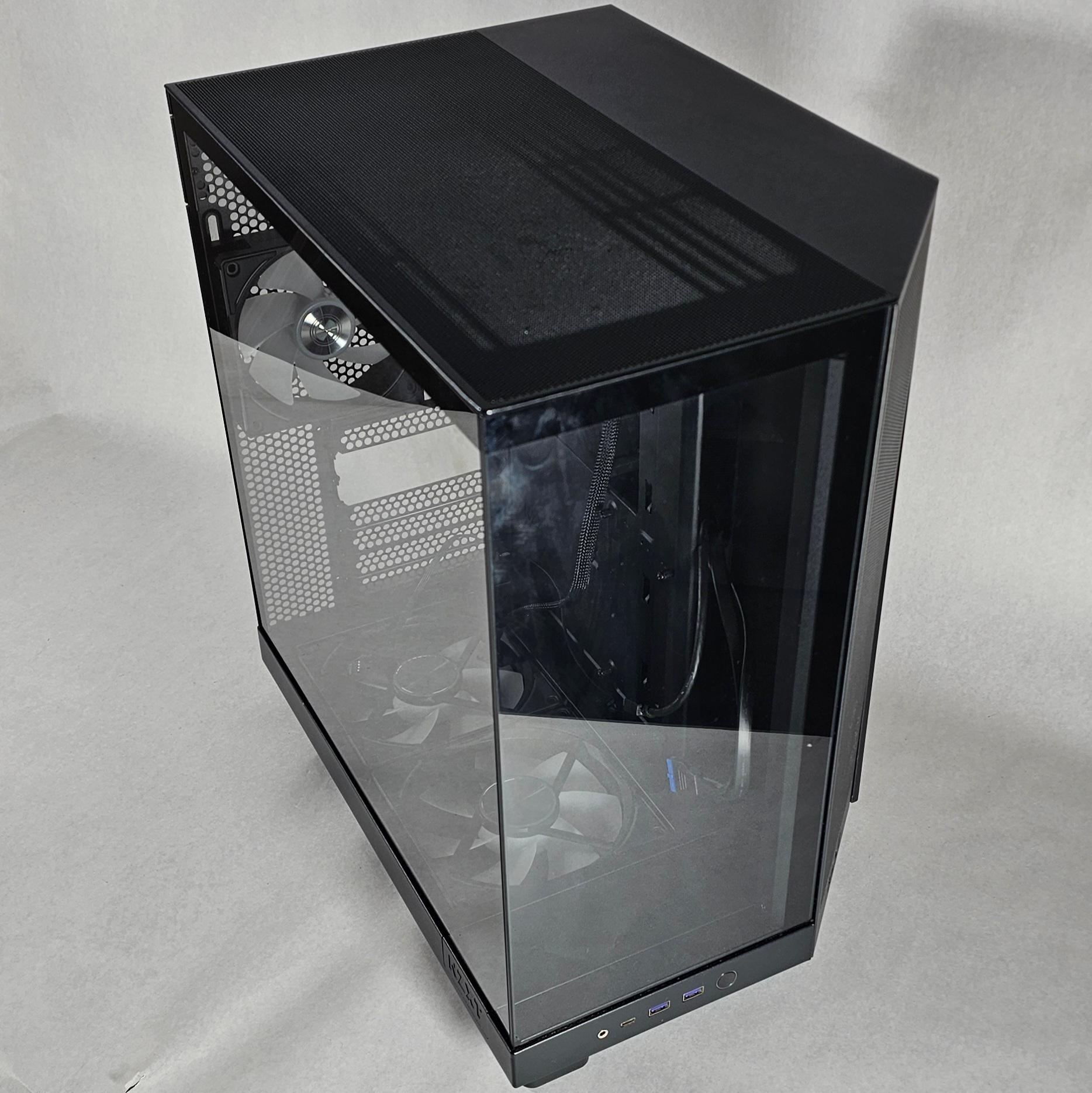 PC Case with Tempered Glass and 6 RGB Fans