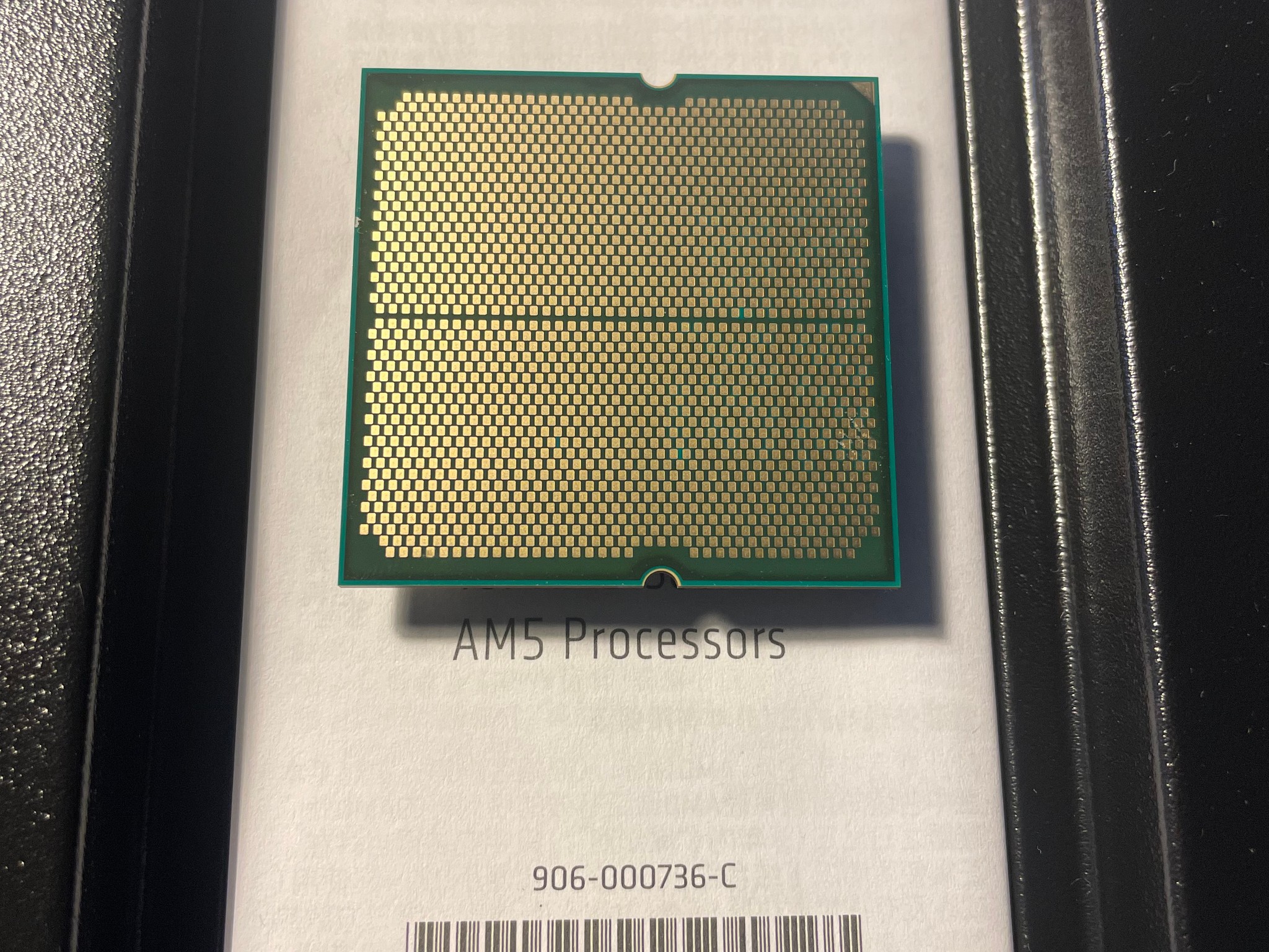 AMD Ryzen 5 7600X