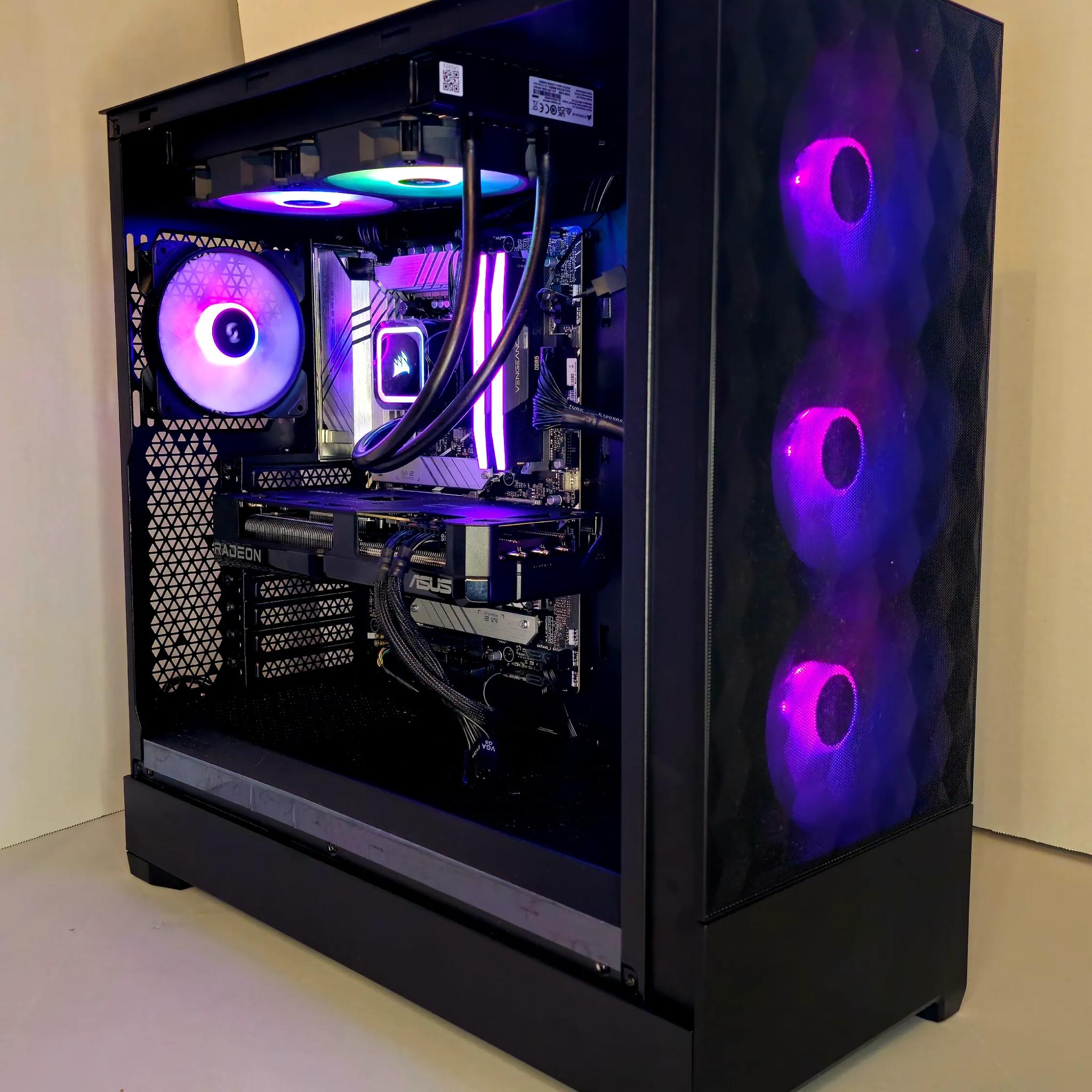 Brand New Mid Tier PC. 13600k & 7800XT