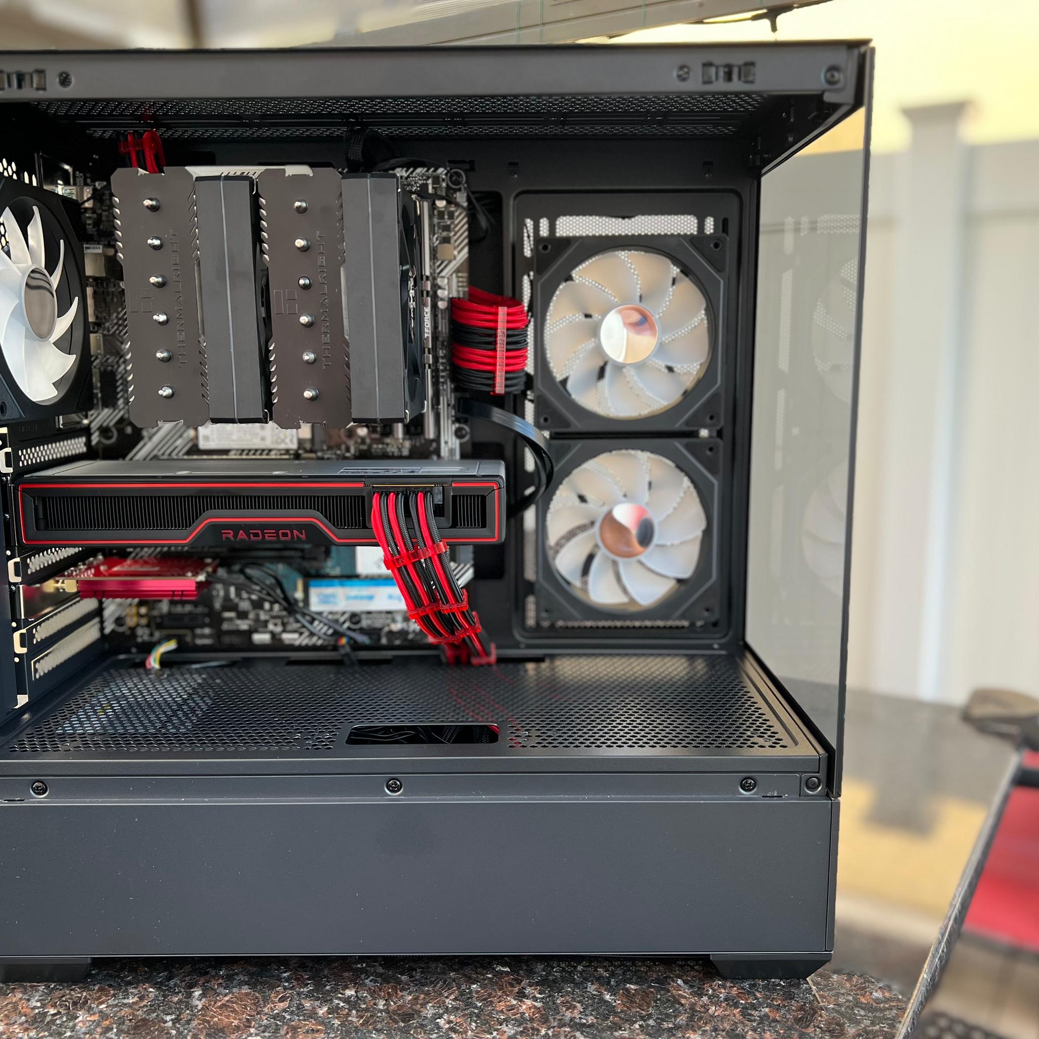 Team Red all AMD Ryzen 5 5600x/32 GB DDR4/RX 6700xt/1.25 TB SSD NVME/ARGB