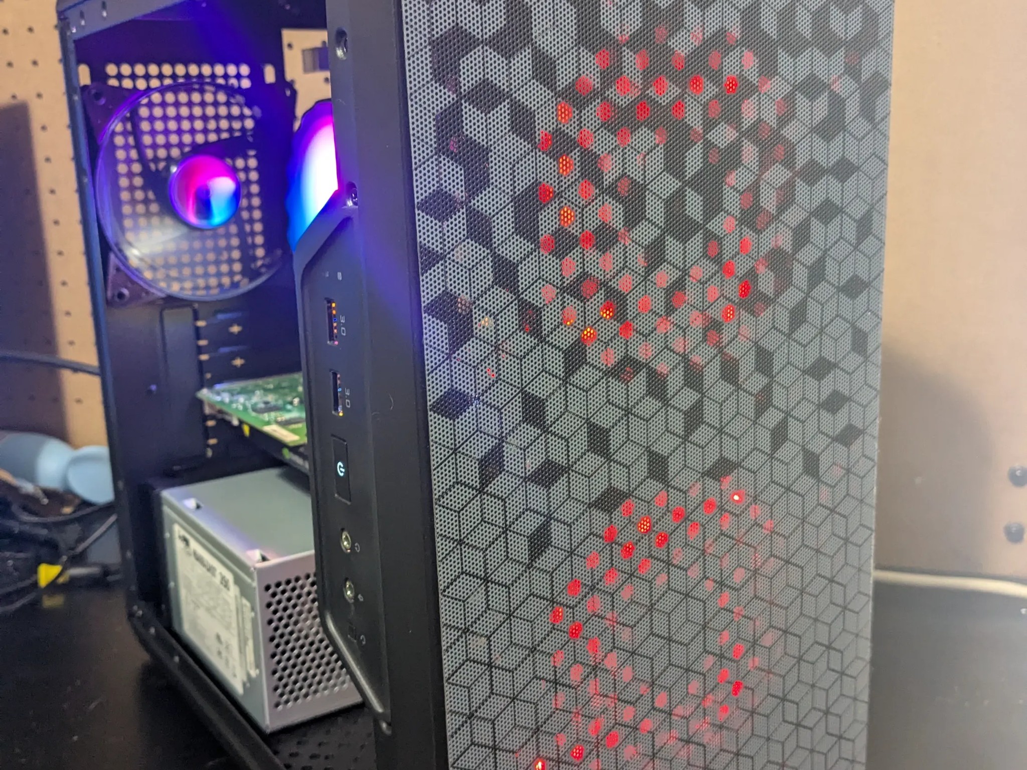 100 FPS Fortnite | 180 Day Warranty | Xeon (Same as i7), 24GB RAM, 4GB Nvidia, 512GB SSD, Win11