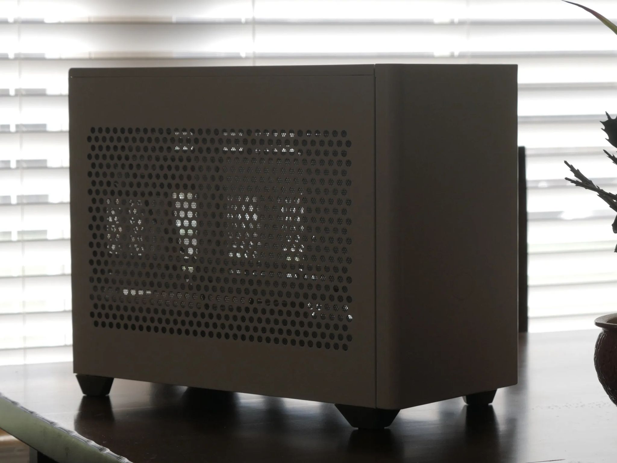CoolerMaster NR200 Mini-ITX Case White