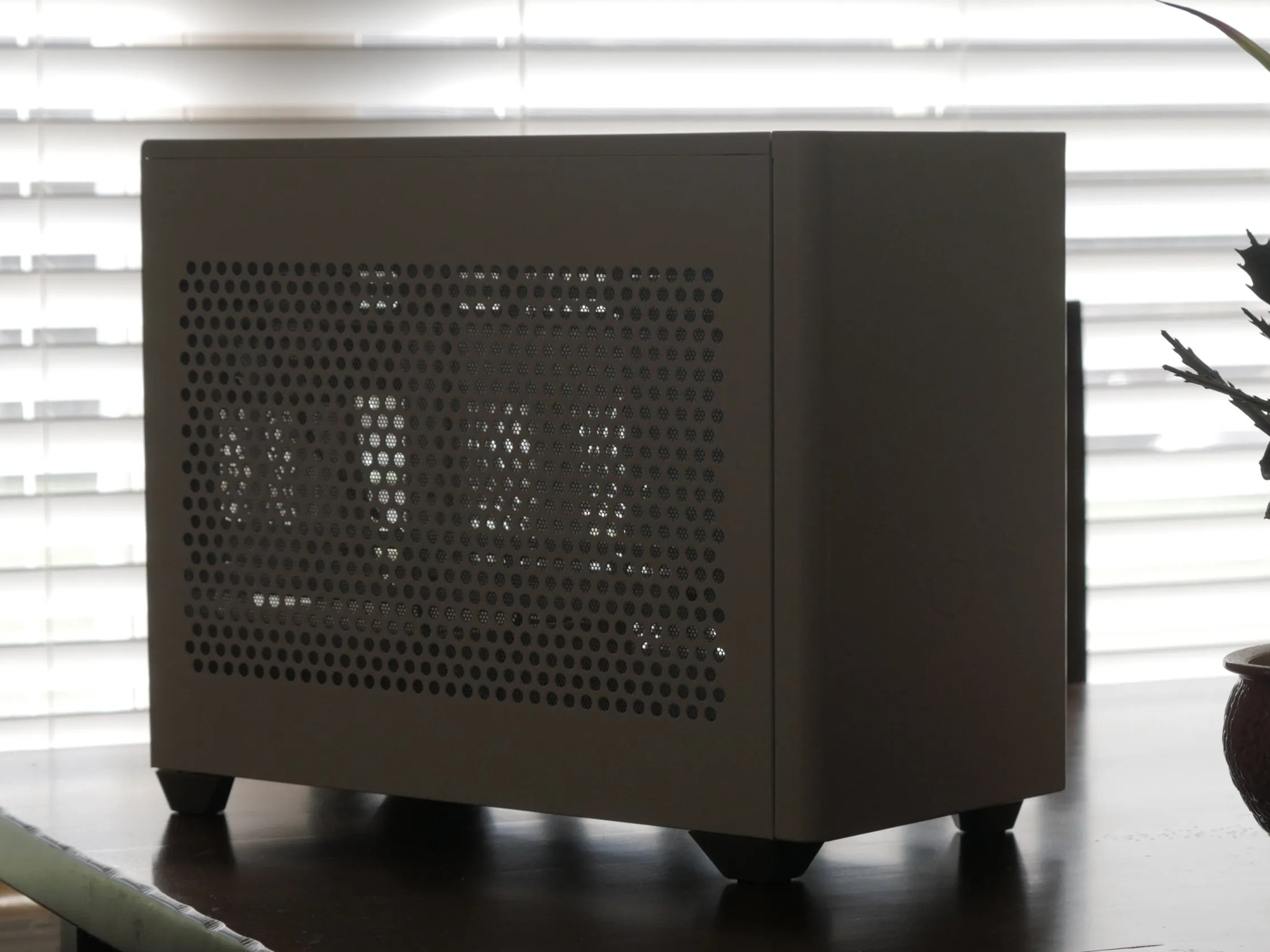 CoolerMaster NR200 Mini-ITX Case White
