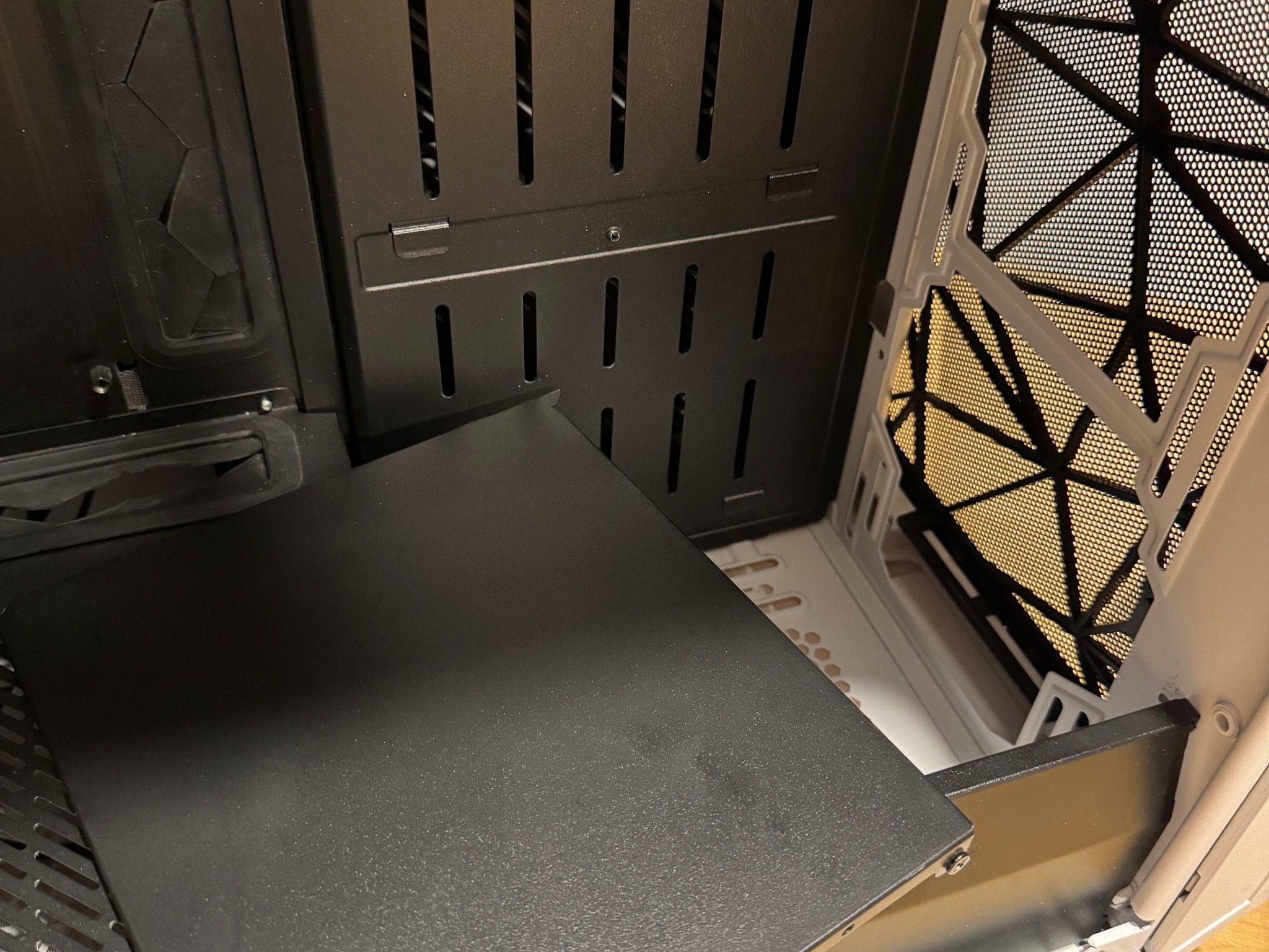 Fractal Design Meshify S2 White and Black