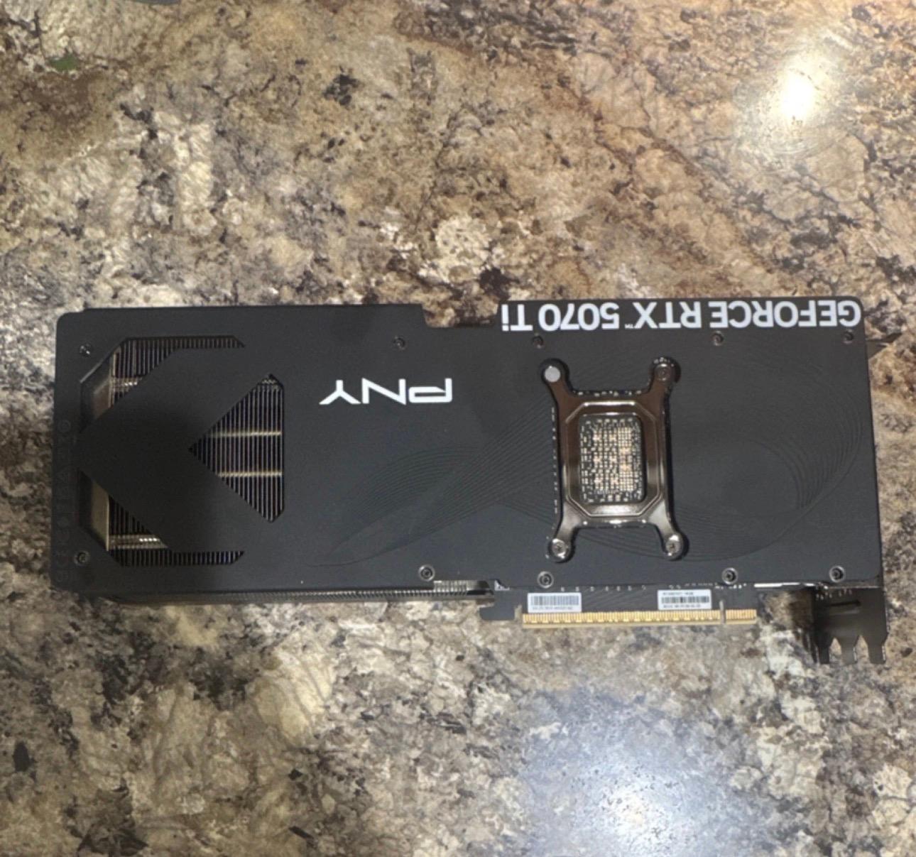 PNY GeForce RTX 5070 Ti OC Triple Fan
