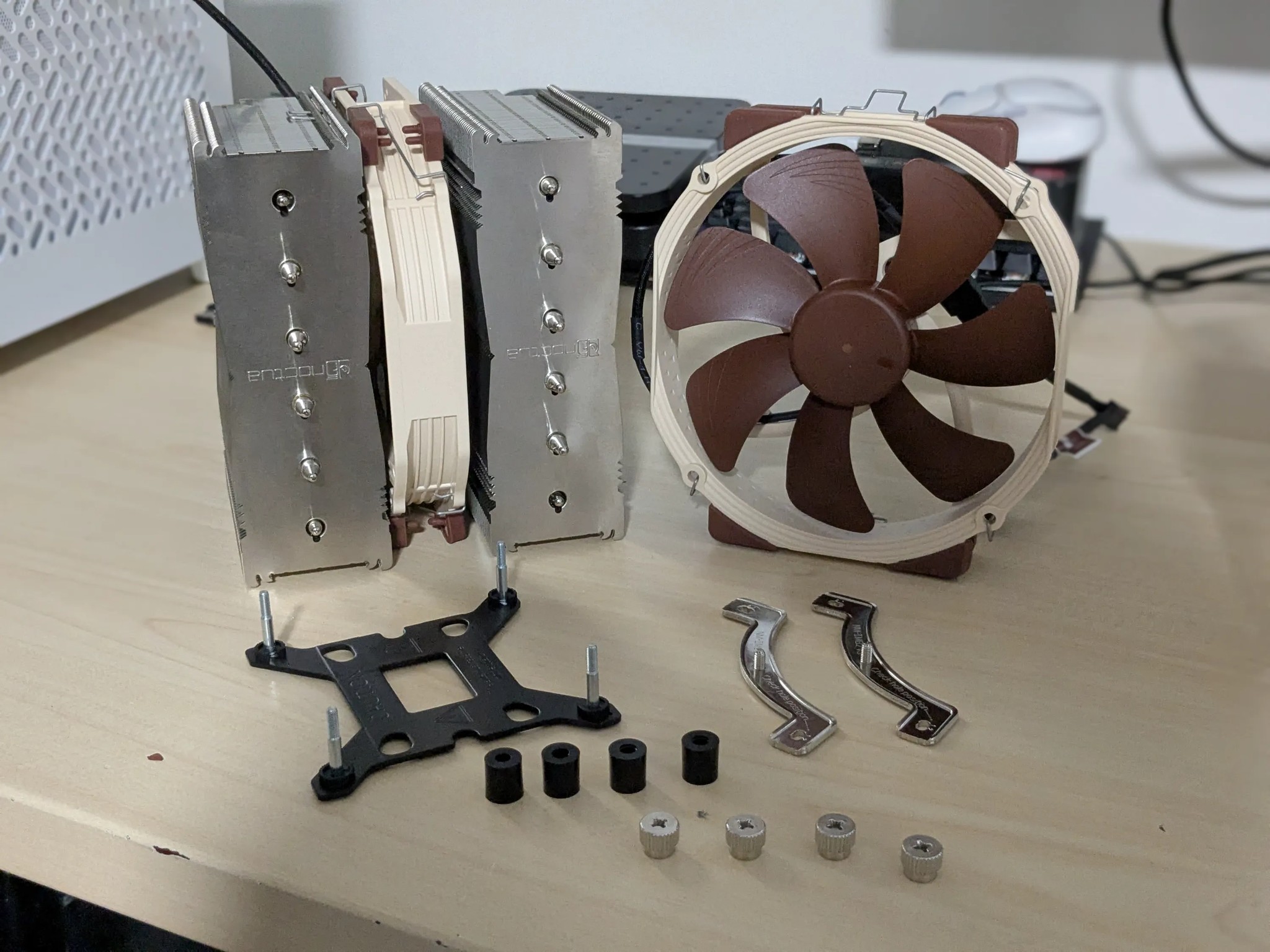 Noctua NH-D15 CPU Cooler - LGA 1700 Compatible