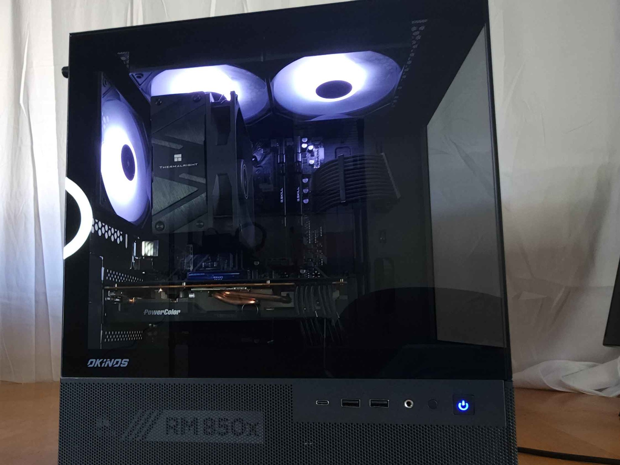 Obsidian core 🌑💻 | Ryzen 5600x | Radeon 6700xt | 32gb | 1tb NVME | 850w | WIFI Included!