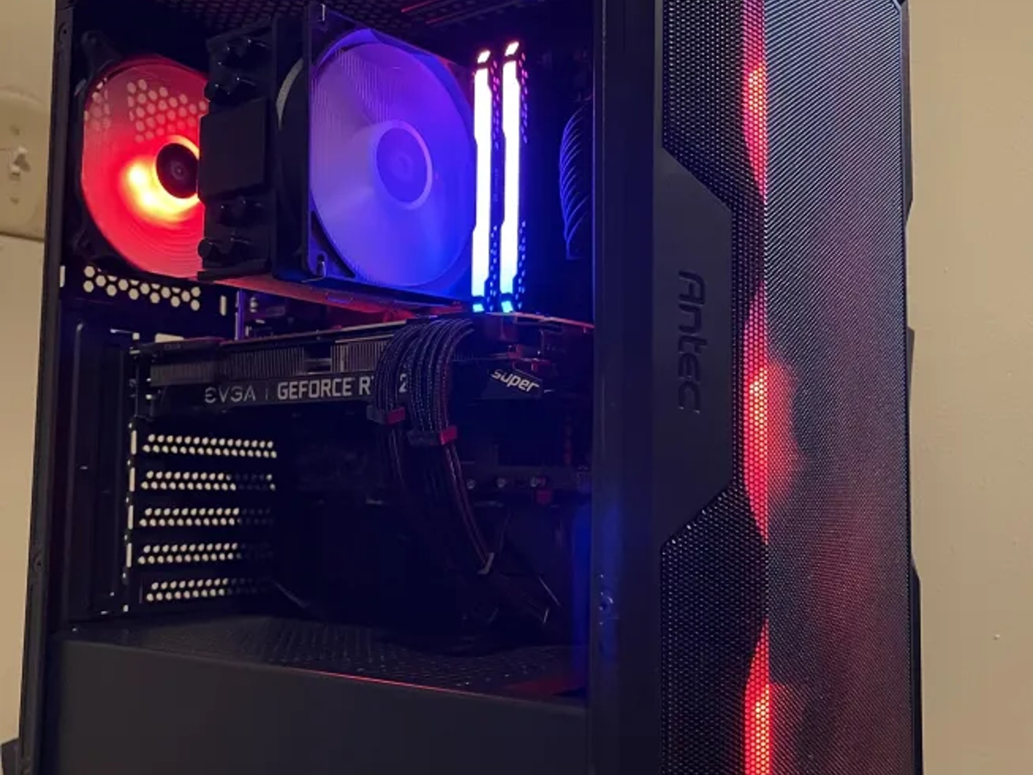 Nvidia RTX 2070 Super | RYZEN 7 3700X | 16GB RAM | 1TB M.2 NVMe SSD | Black Gaming PC