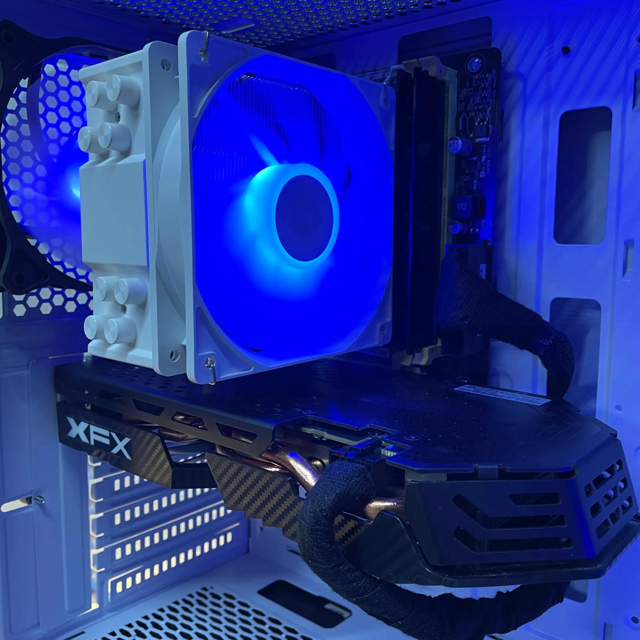 Sleeky Gaming PC | Intel i5 / AMD RX580 / 8GB / 1.1TB Win 11 Pro WiFi
