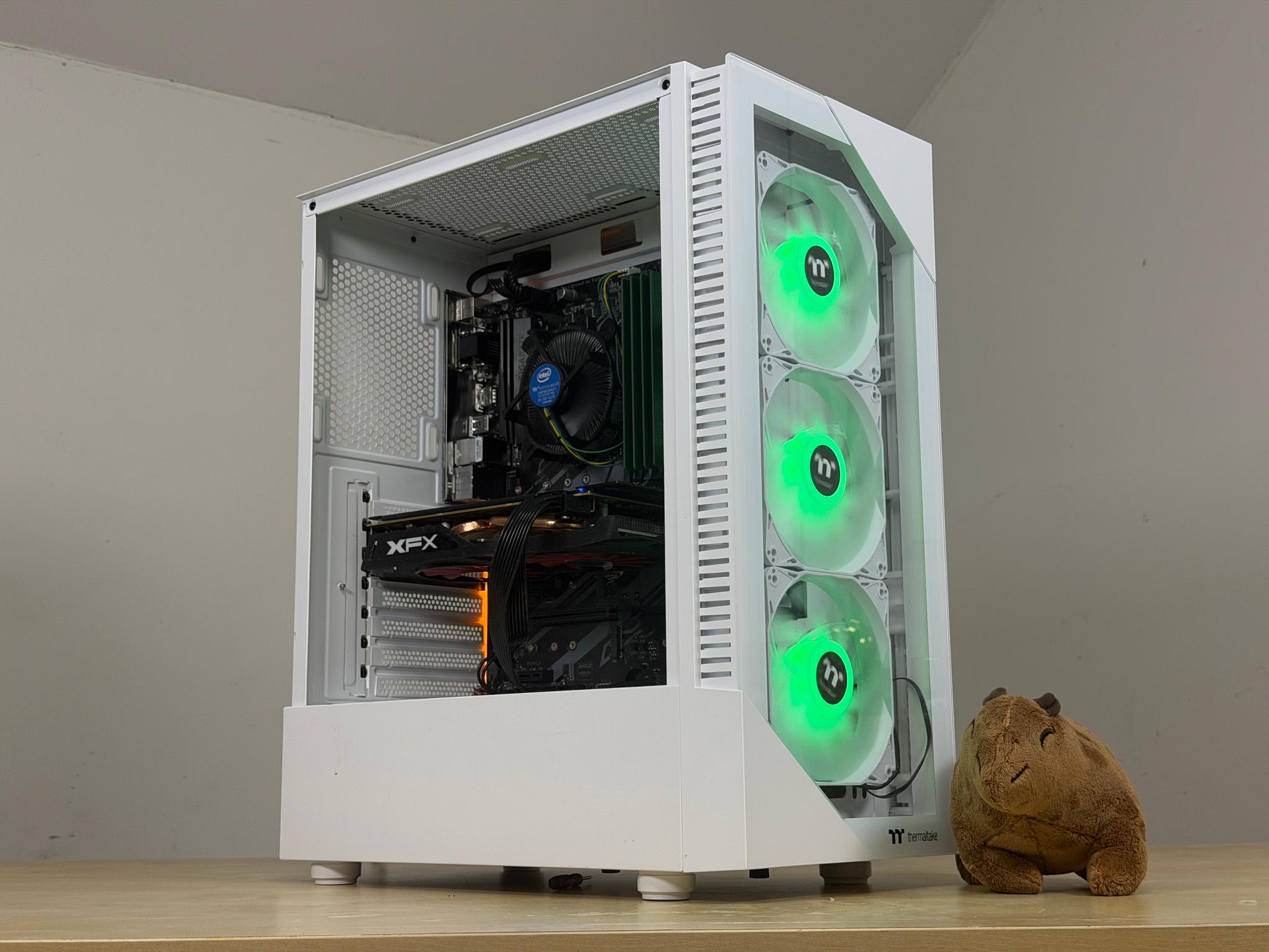 🎮Budget Gaming PC♠️ – Intel i5 8500, RX 570, 16GB Ram, 1.240TB Storage - WiFi + BlueTooth