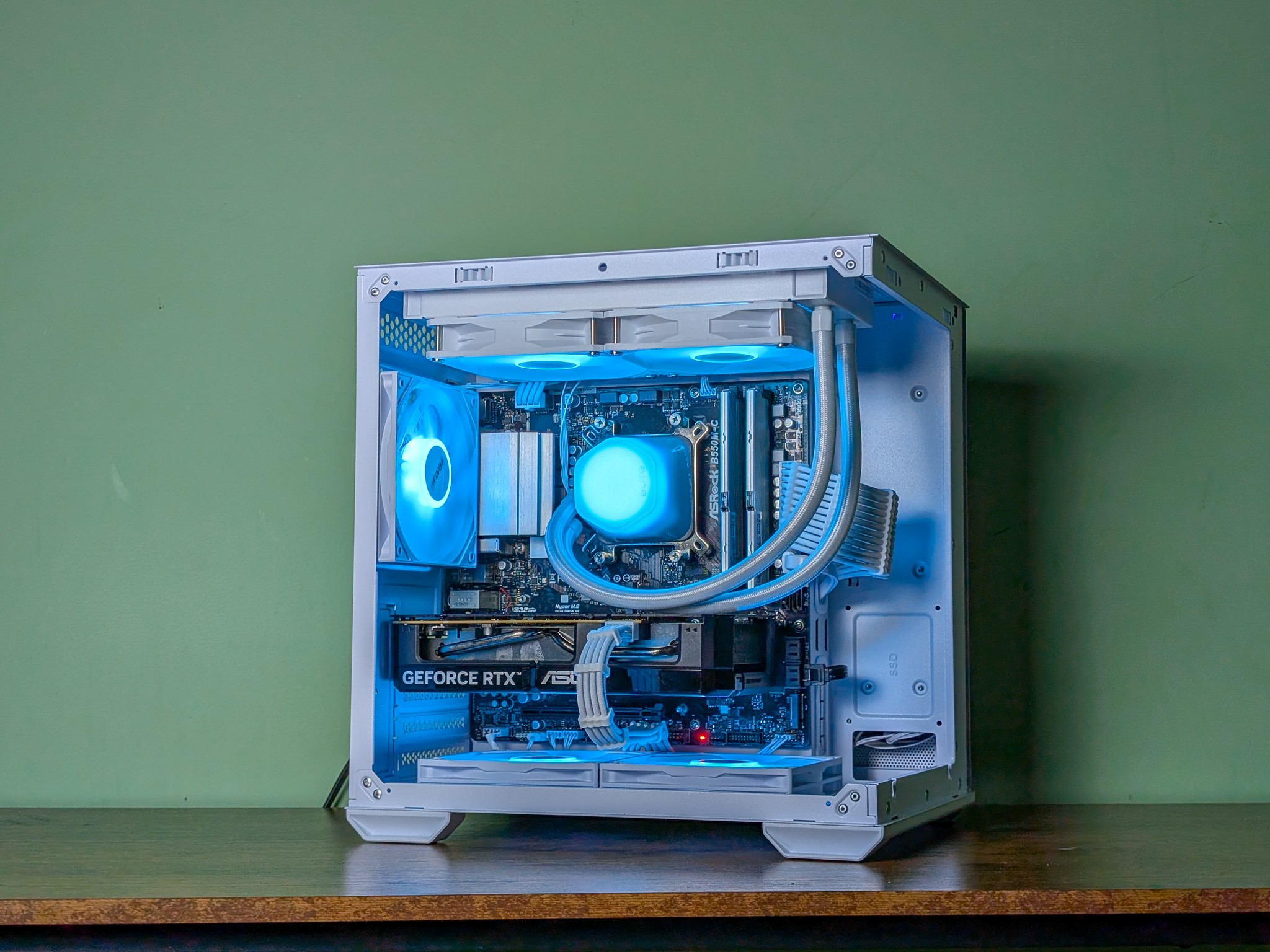 RTX 5060 | Ryzen 5 5600X | 32GB DDR4 | 2TB SSD | Free Ship!