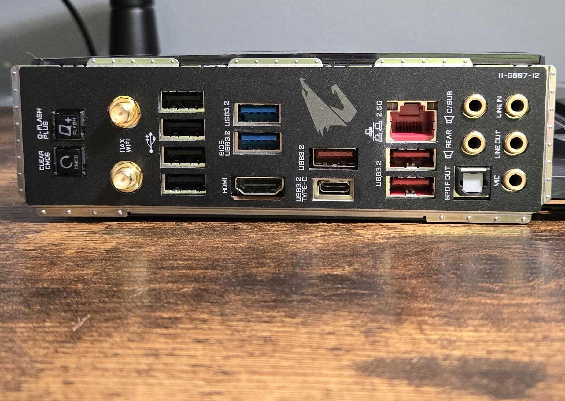 Gigabyte Z490 Aorus Master (CIB)