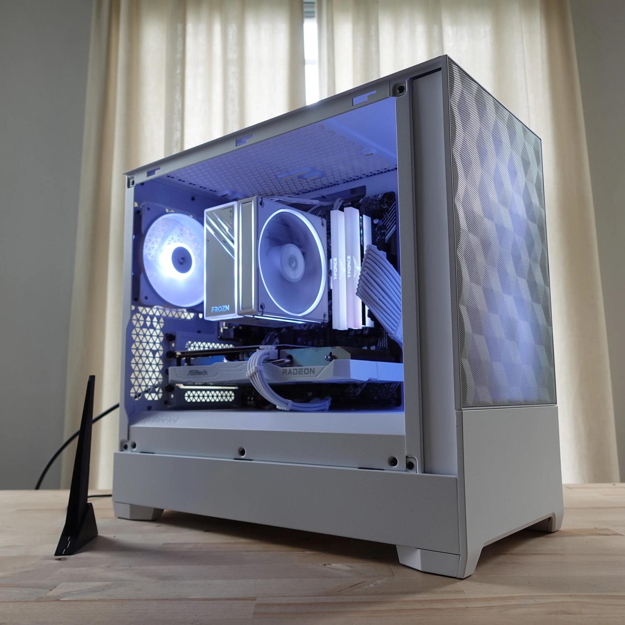 Entry-Level Midrange Gaming PC with AMD Ryzen 5 5600 Radeon RX 6600 1 TB NVMe Windows 11 Home