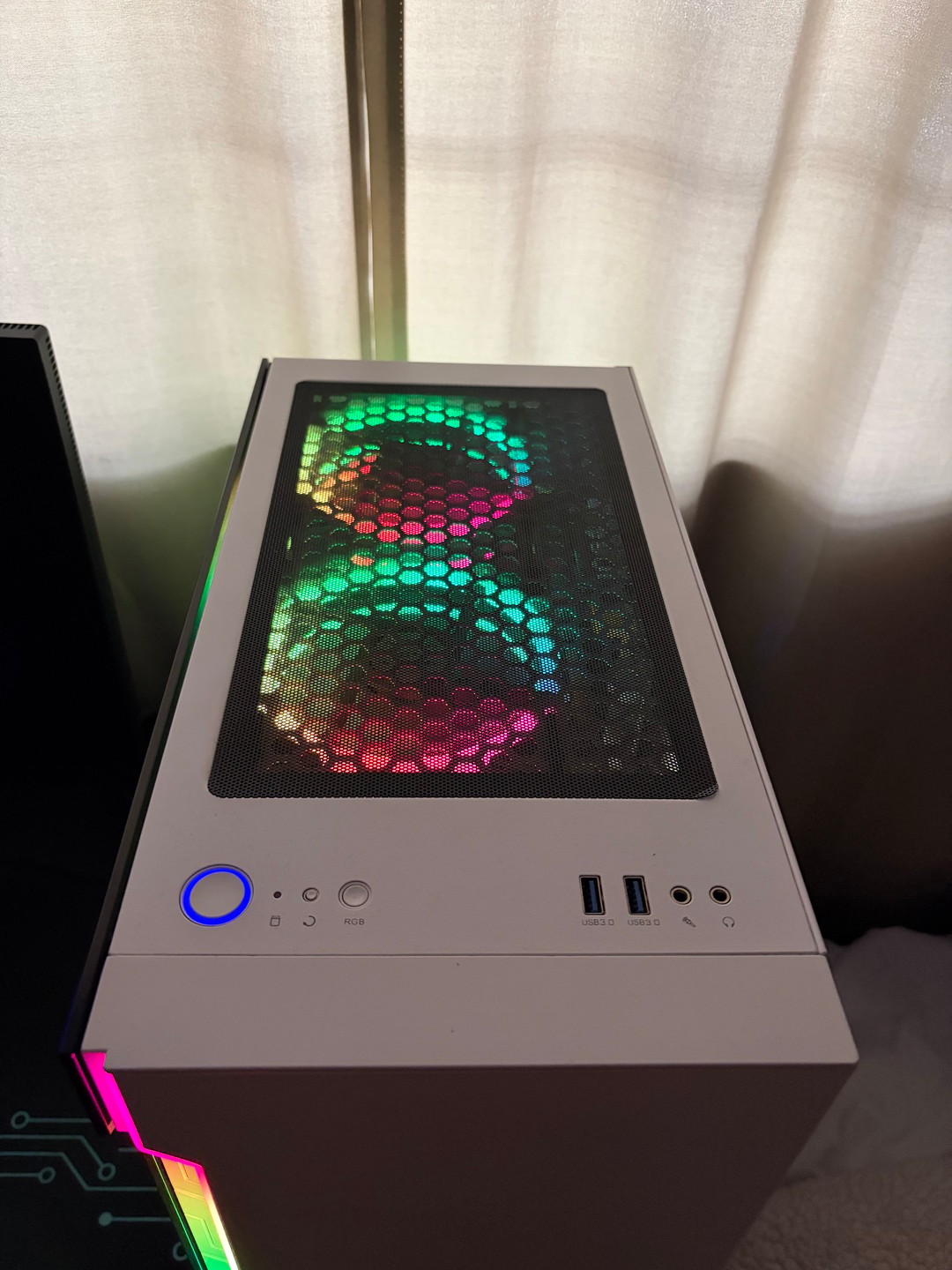 Gaming PC | Ryzen 7 3700X | RTX 2060 6GB | 16GB RAM | 1TB SSD