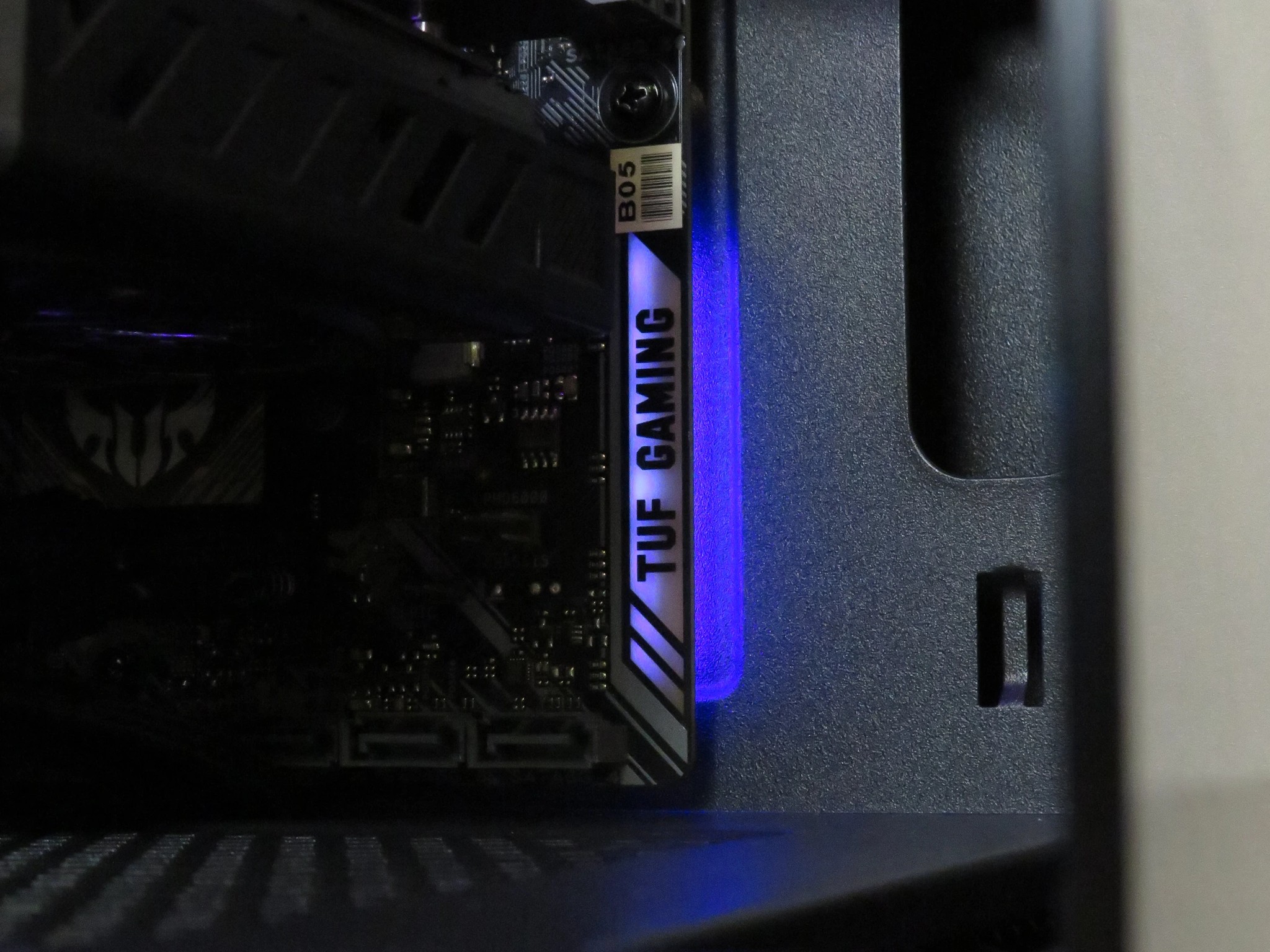 Arc Battlemage: ASRock Challenger Intel Arc B570 + Ryzen 5 5600X + 16 GB DDR4 + 1 TB NVME