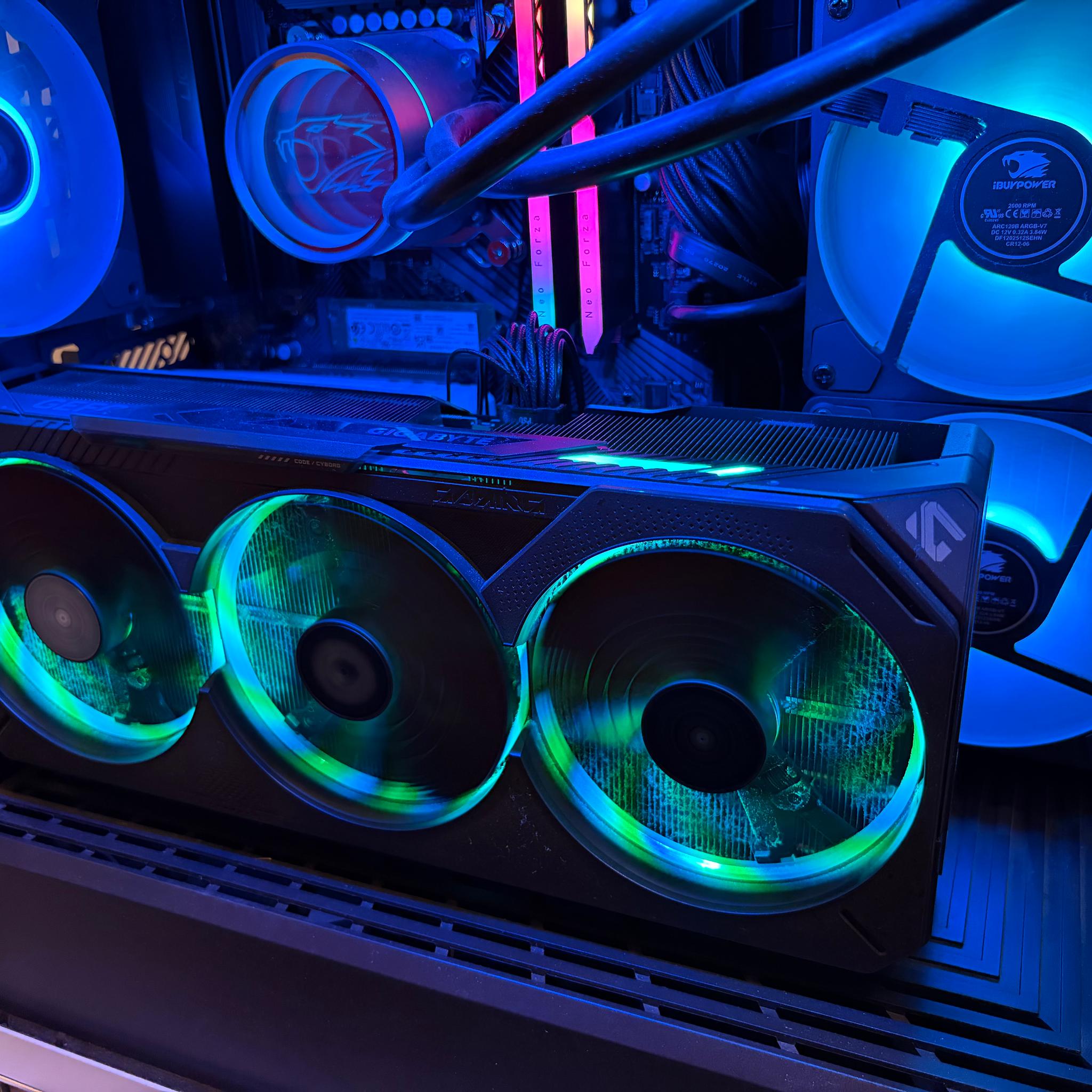 GIGABYTE GeForce RTX 5090 GAMING OC 32G