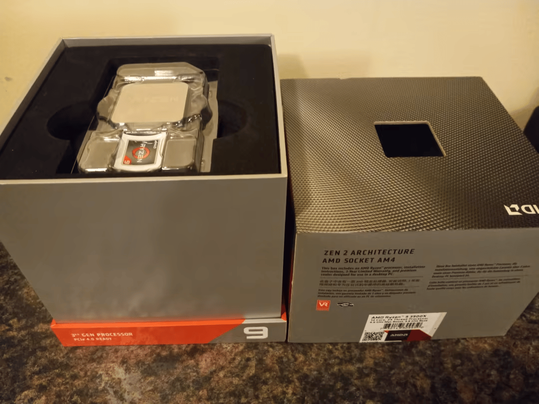 AMD Ryzen 9 3900X