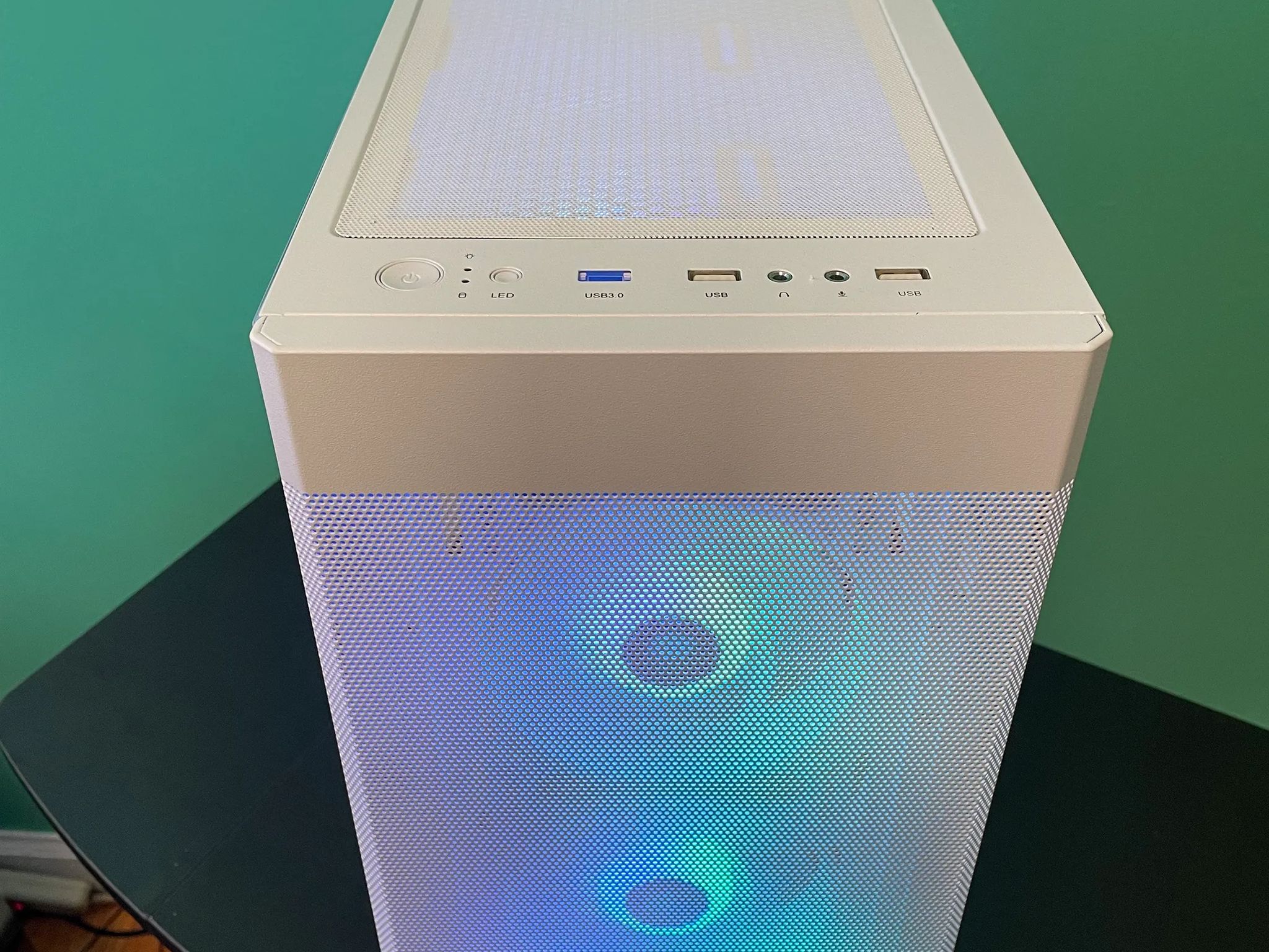 ELITE Glass Gaming PC | Intel i5 / Amd RX580 / 8GB / 600GB Win 10 Pro WiFi