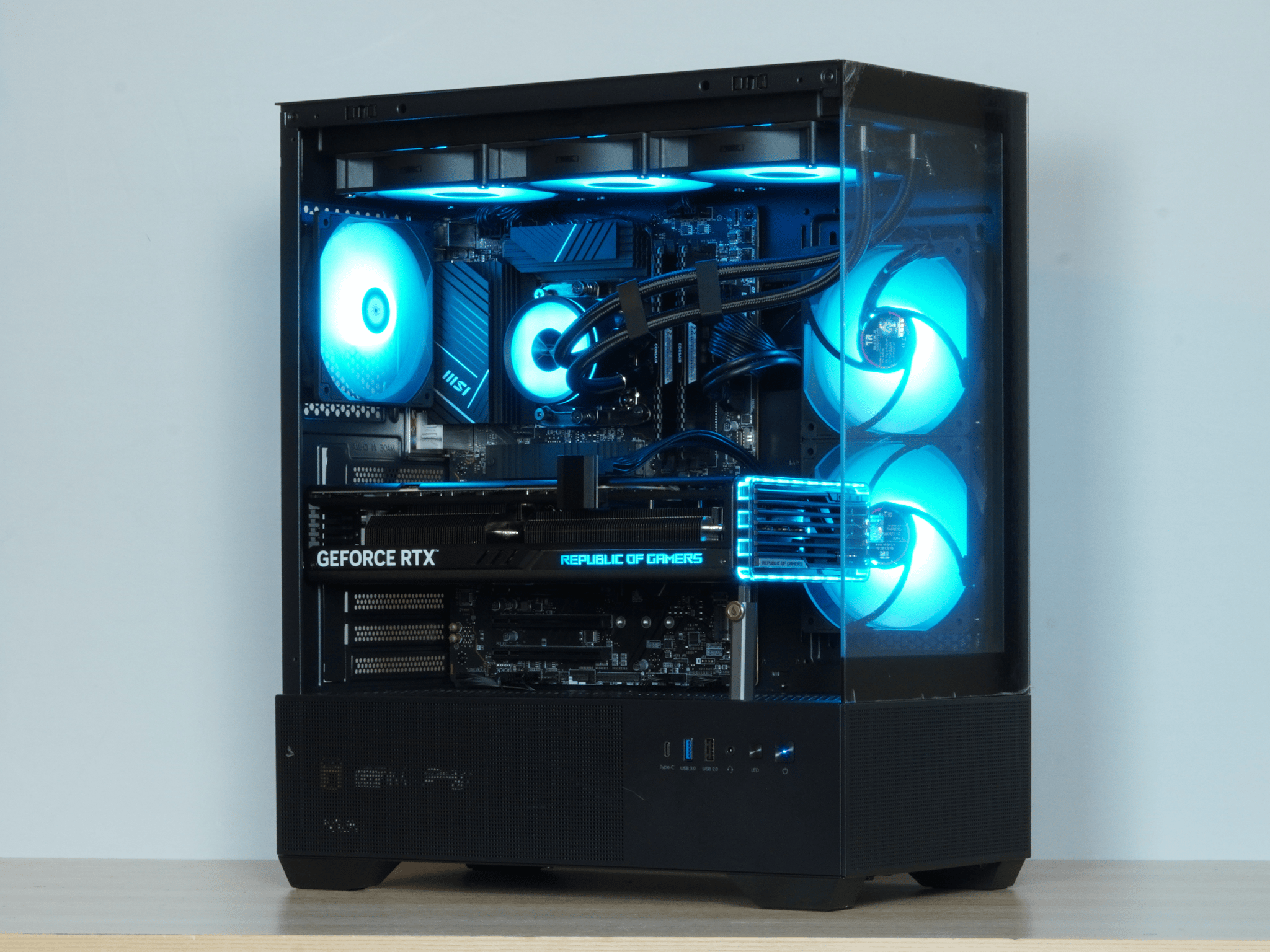 🥏Tron🥏RTX 4070 Ti STRIX, Intel i7 12700K, 2TB M.2 SSD, 32 GB DDR4 |4K GAMING PC|