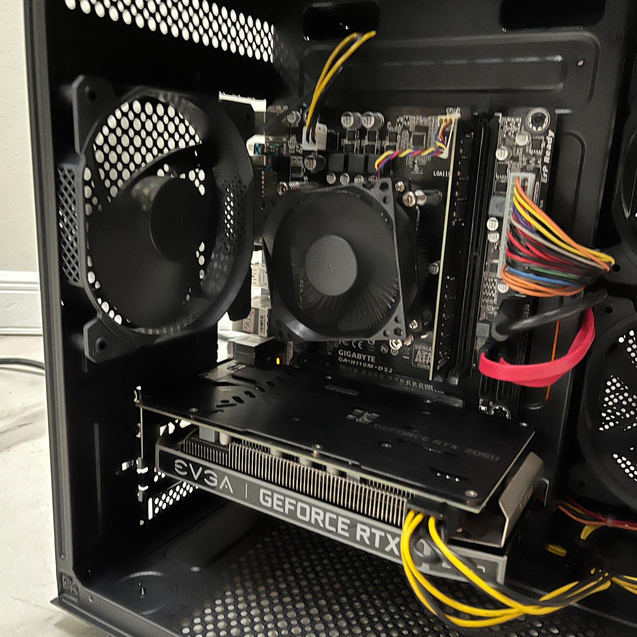 NVIDIA RTX 2060, Intel i5-7500, 16GB RAM, 870 GB Storage, Gaming PC w/ Wi-Fi & Bluetooth