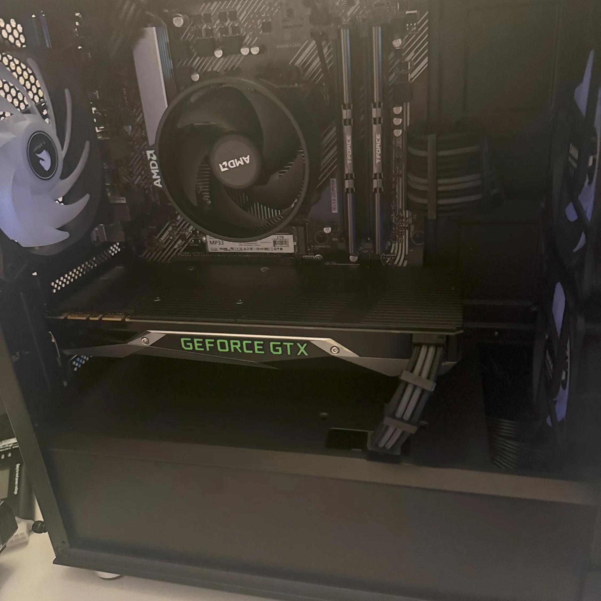 Newly Built Ryzen 5 3600, GeForce GTX 1080, 1TB, 16 GB DDR4 *Details Below*