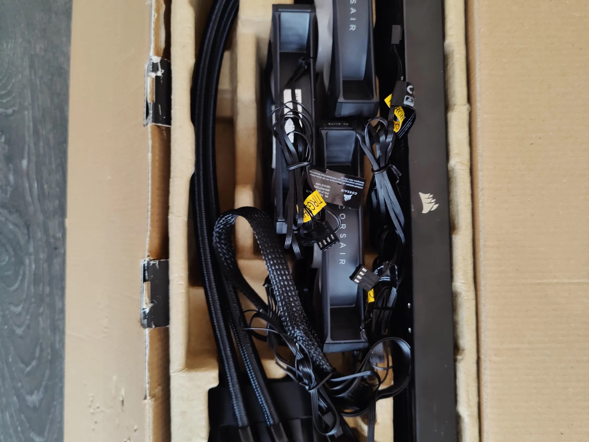 Corsair h170i Elite XT LCD