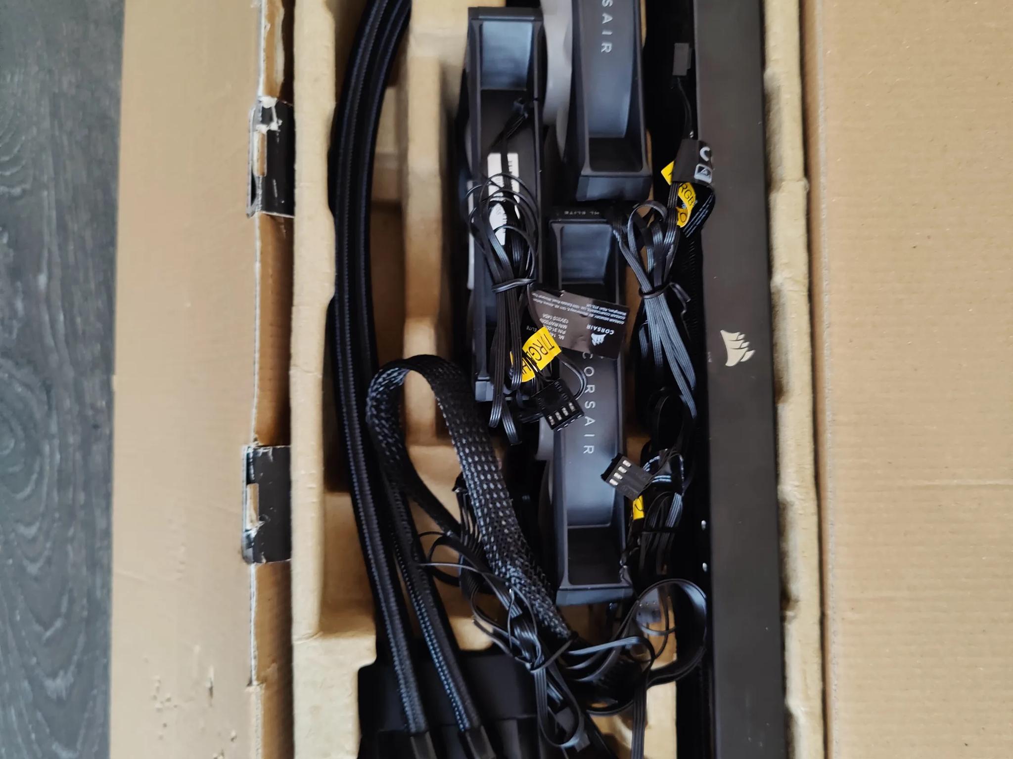 Corsair h170i Elite XT LCD