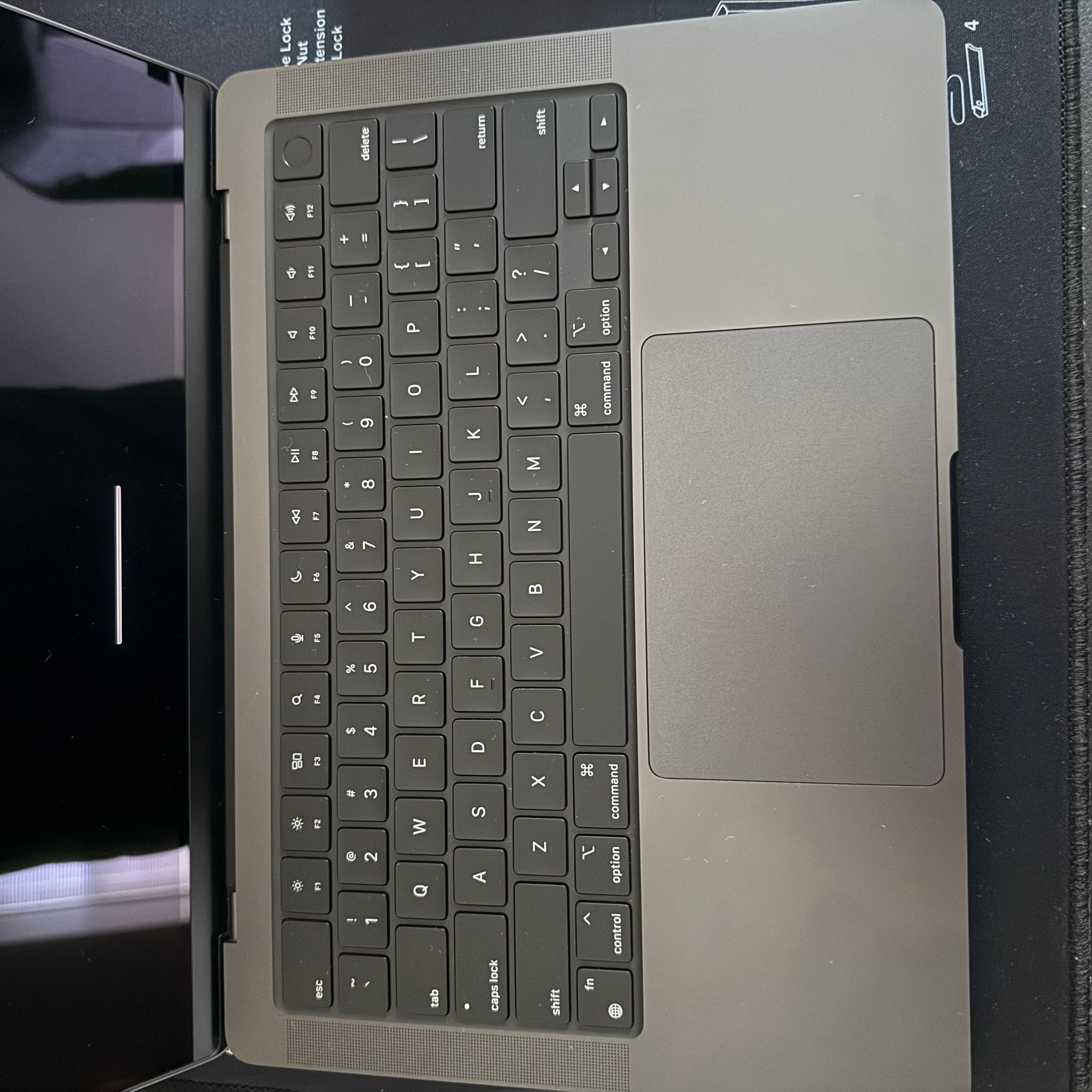 MacBook Pro M4 Pro