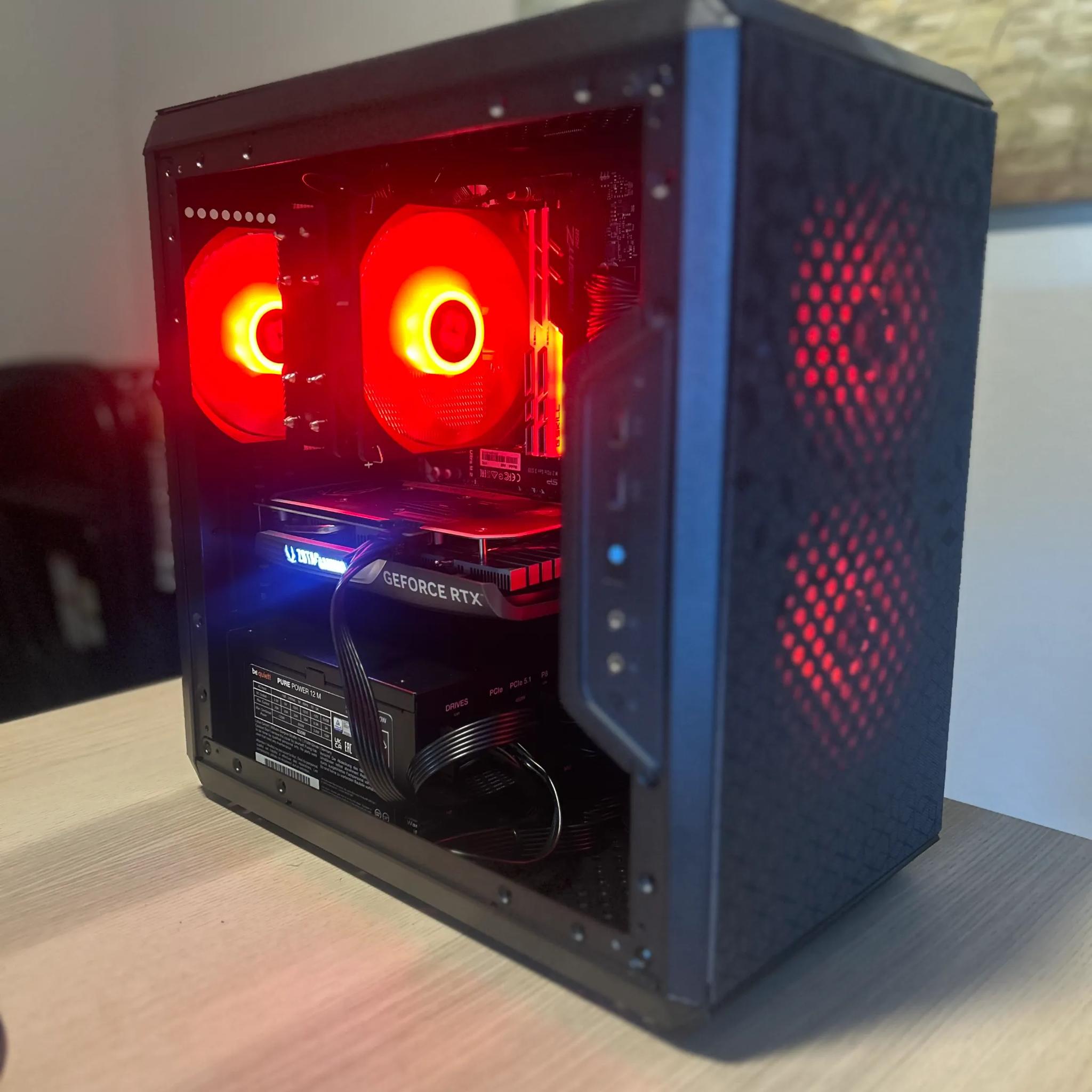 RTX 4060 / AMD Ryzen 5600x / 1TB M.2 / 16GB DDR4 / 650W 80 Plus Gold