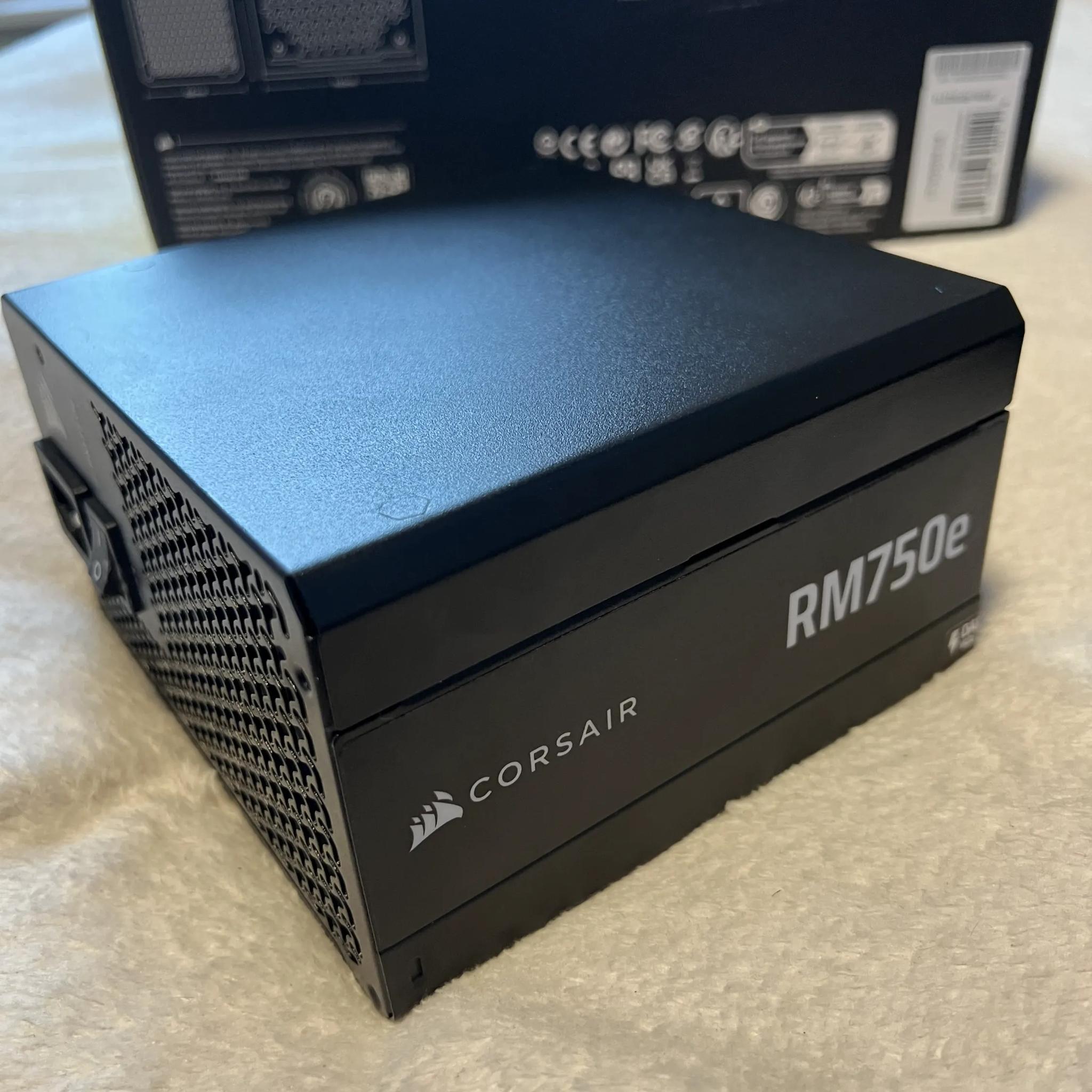 Corsair RM750e (2025) Fully Modular Low-Noise ATX Power Supply