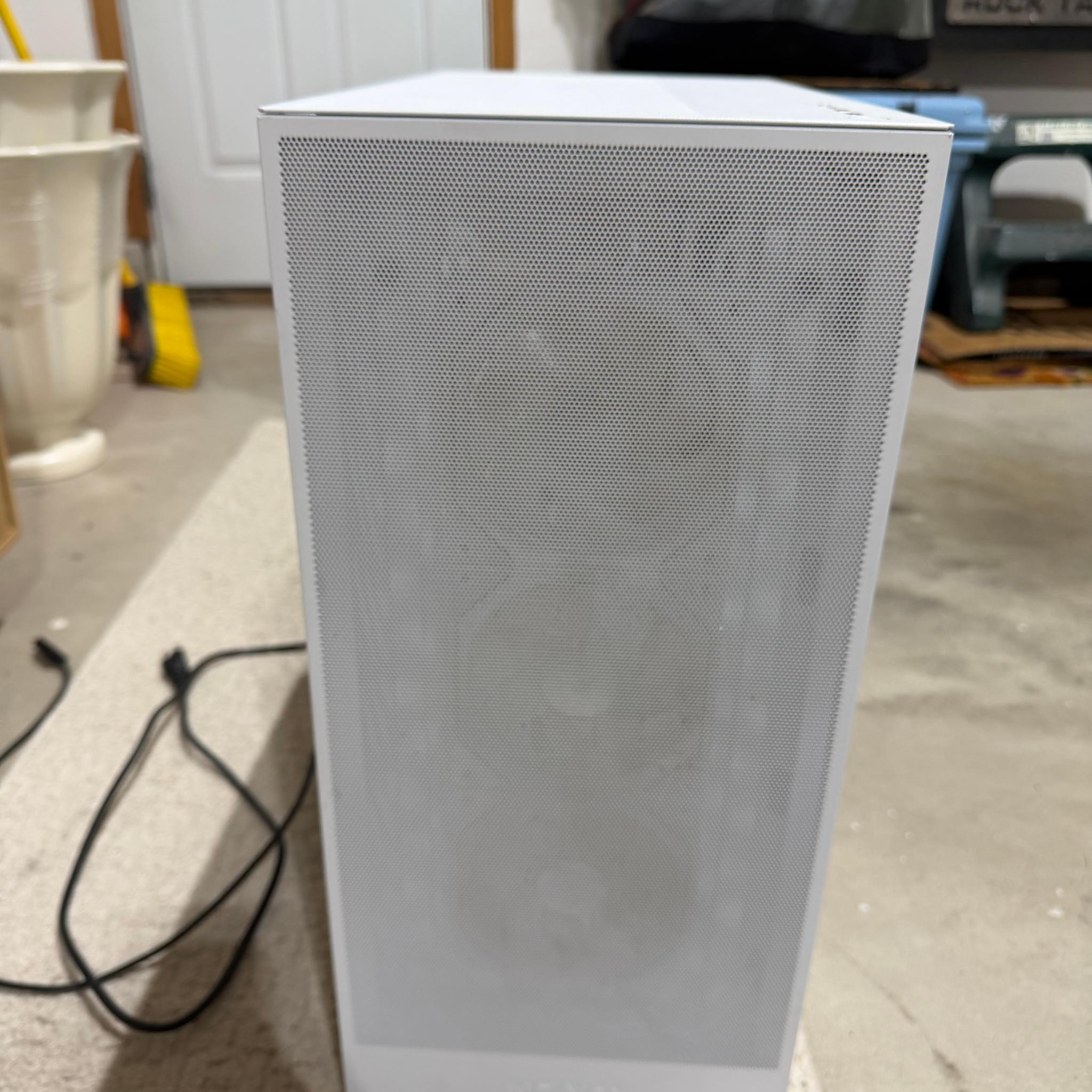 GeForce RTX 4080 Super Custom Gaming PC - Ryzen 7 7800X3D