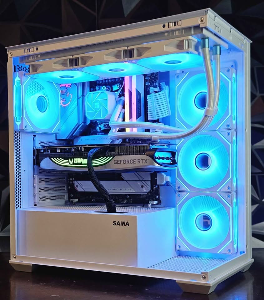 ⚪👻Ghost 👻⚪ Gaming PC (Ryzen 7 + RTX 4070 TI)