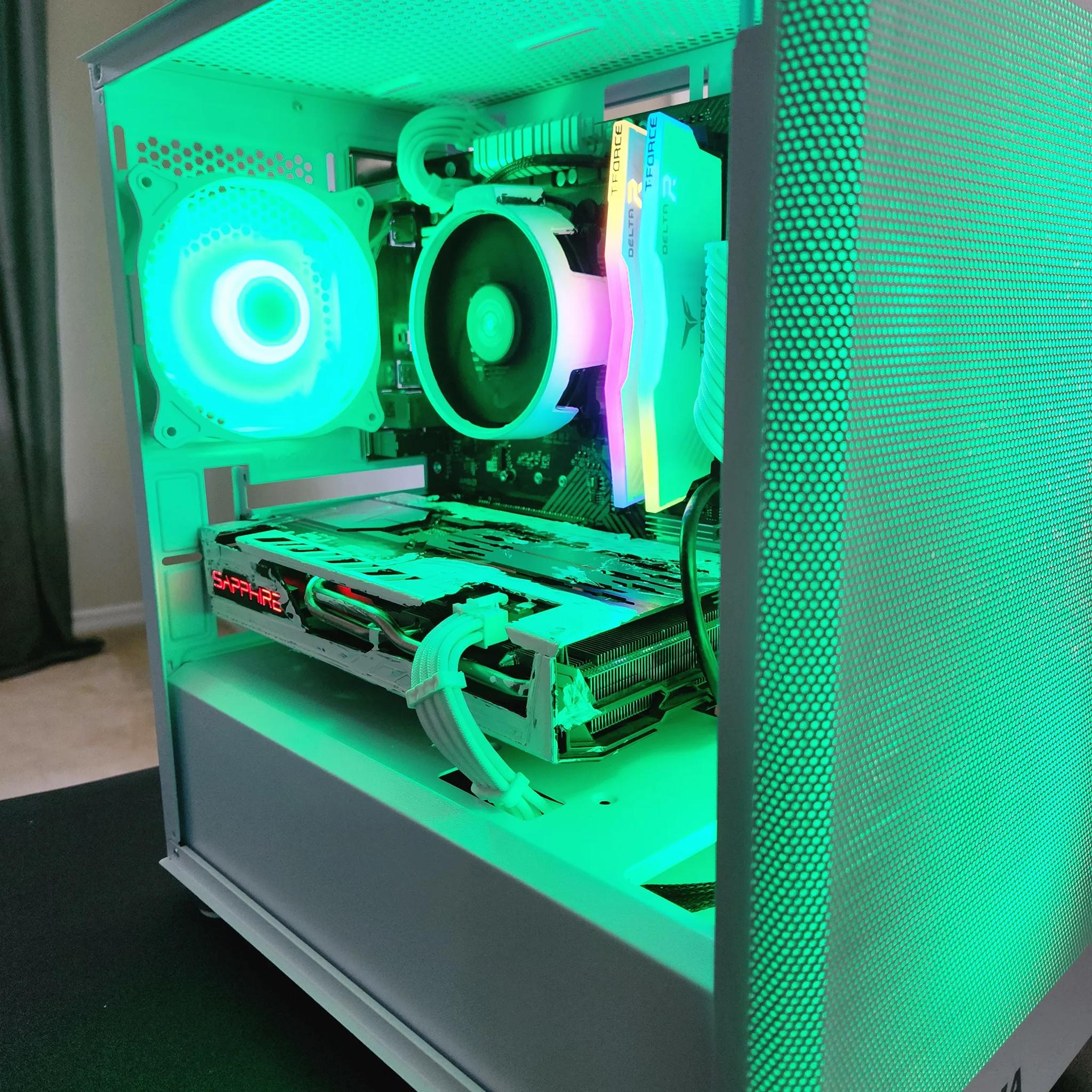 White Knight Gaming Desktop. Ryzen 5 5500/Rx 5600 XT (Similar to 3060)