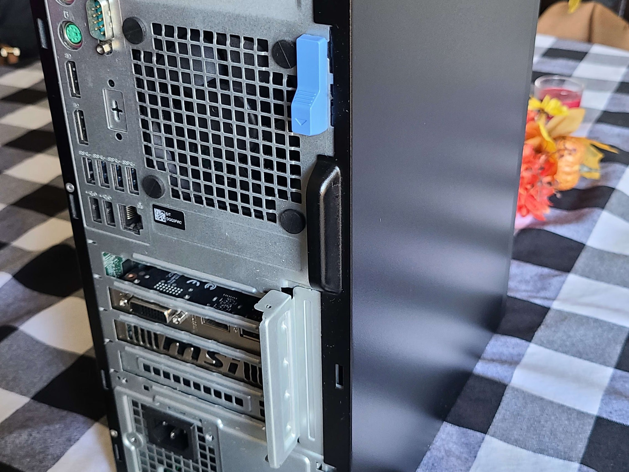 SPICY Dell Optiplex 7060 i7-8700 + MSI GTX 1050 2GB Frame shredder!