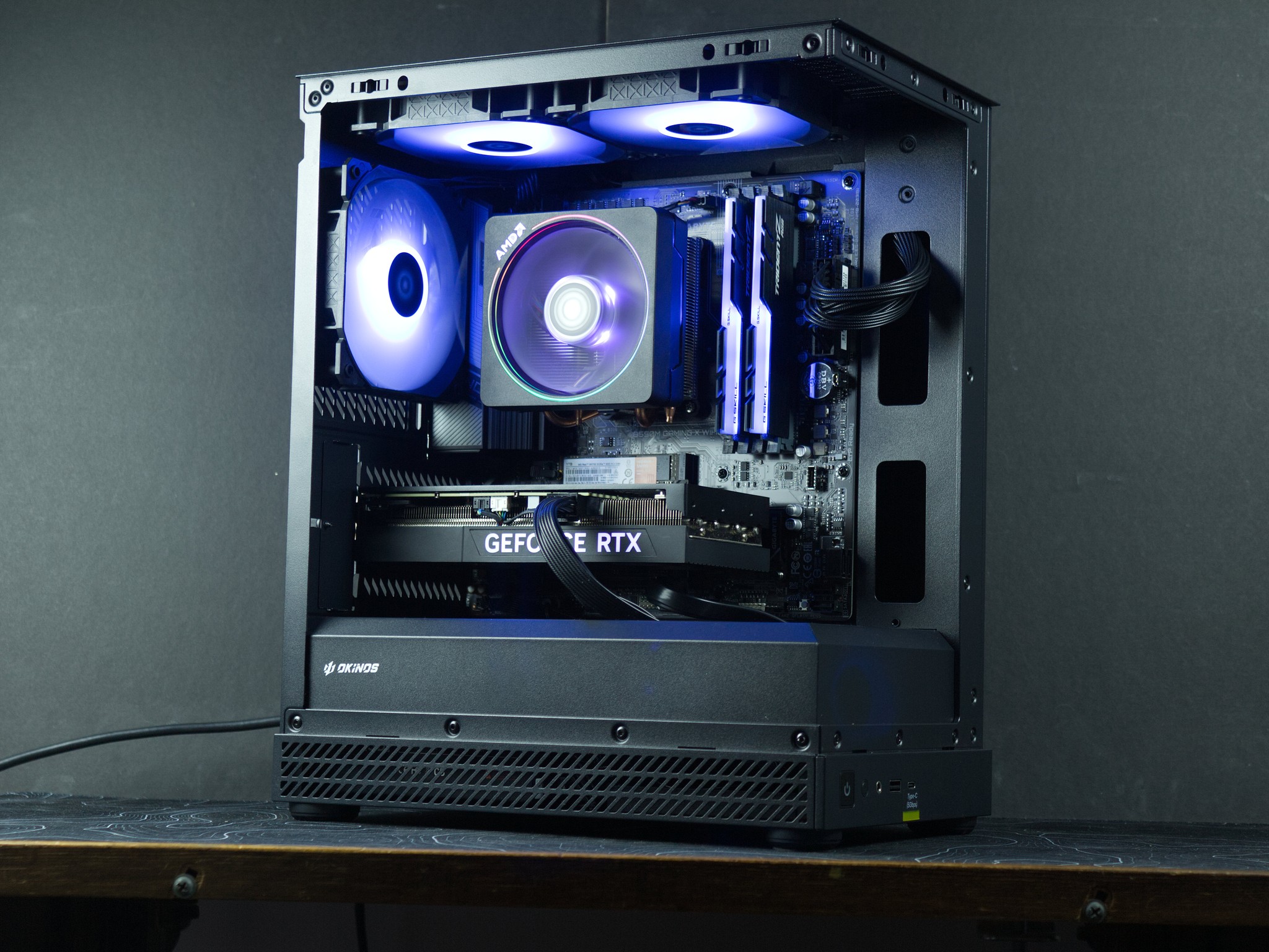 ⚡Ryzen 5 5600x / RTX 4060 Ti 8GB / 16GB RAM / 1TB SSD / Gaming PC