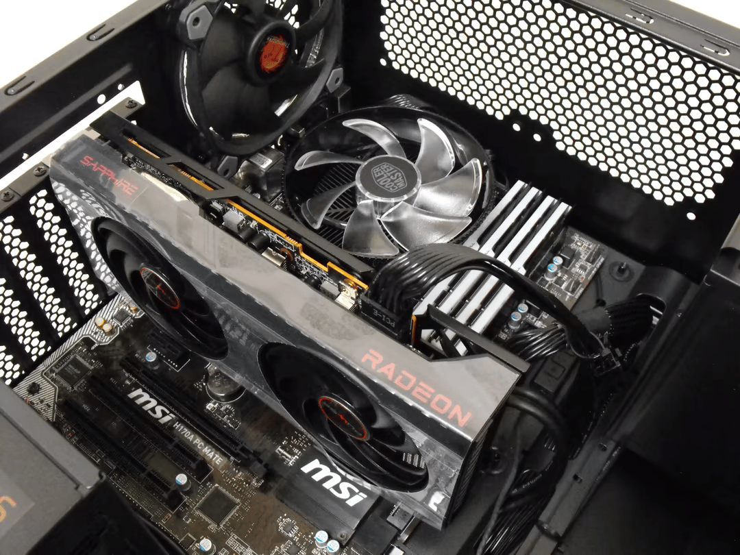 PC on sale! Intel i5 6500, Sapphire RX 6600XT, 32GB DDR4-3200, 500GB