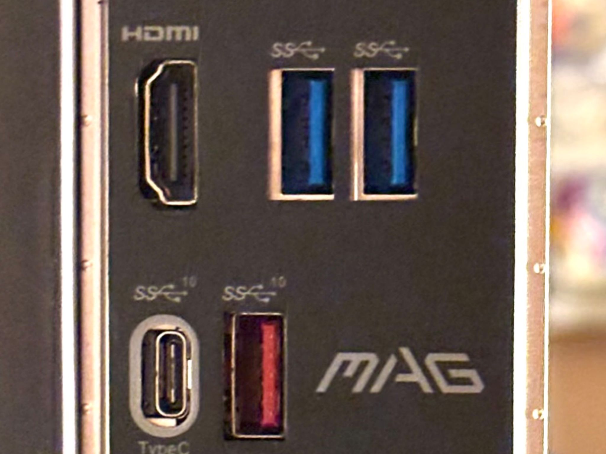 MSI MAG X570 TOMAHAWK WIFI Motherboard