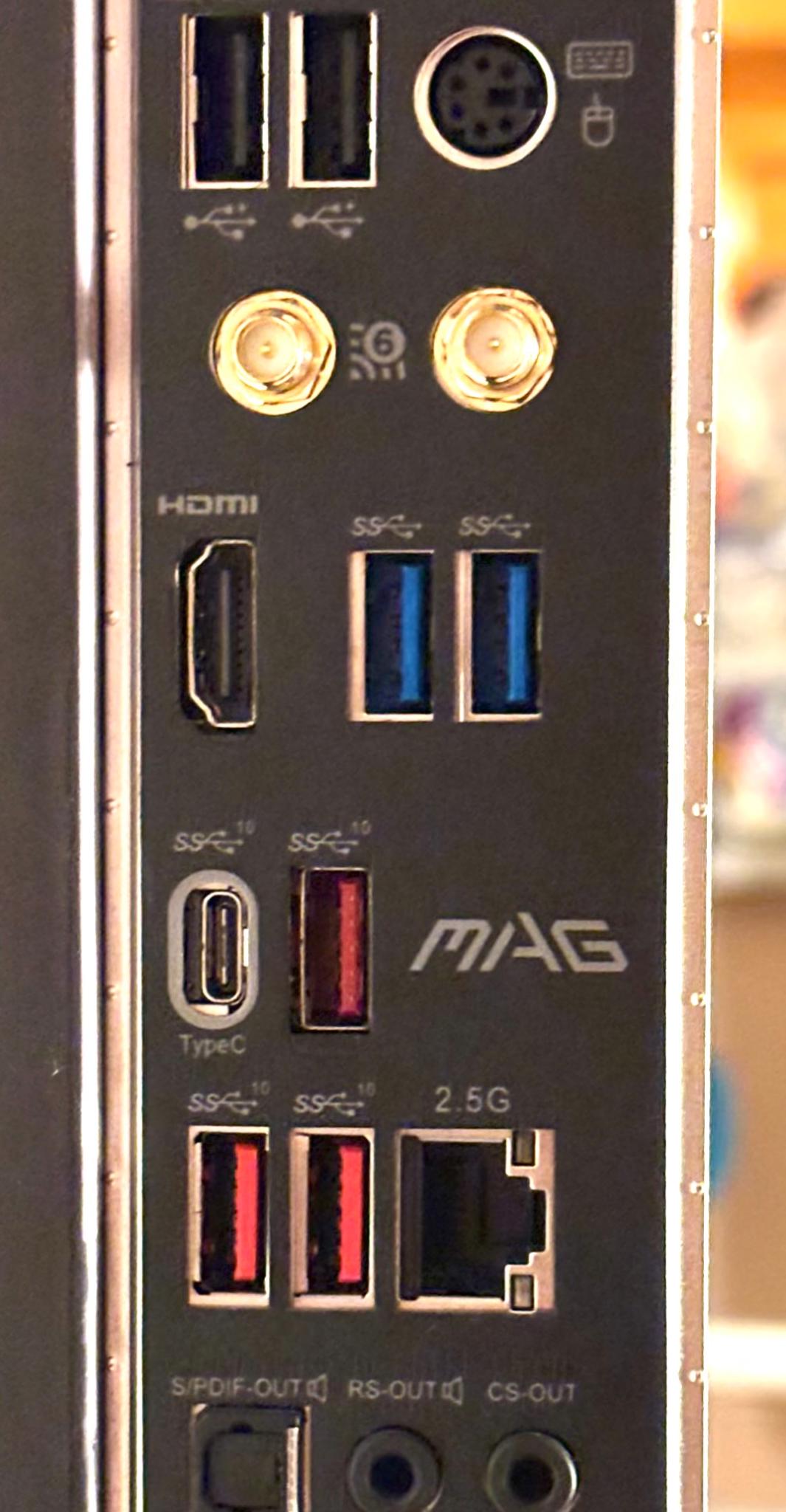 MSI MAG X570 TOMAHAWK WIFI Motherboard