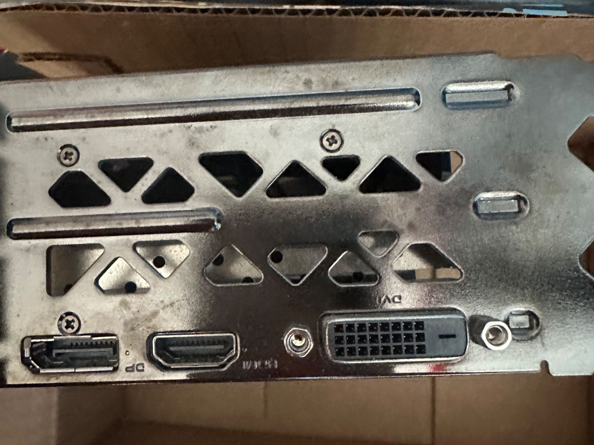 Nvidia 1660 6gb EVGA