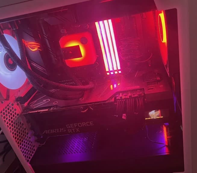 USED GIGABYTE AORUS GEFORCE RTX 3090 XTREME 24GB