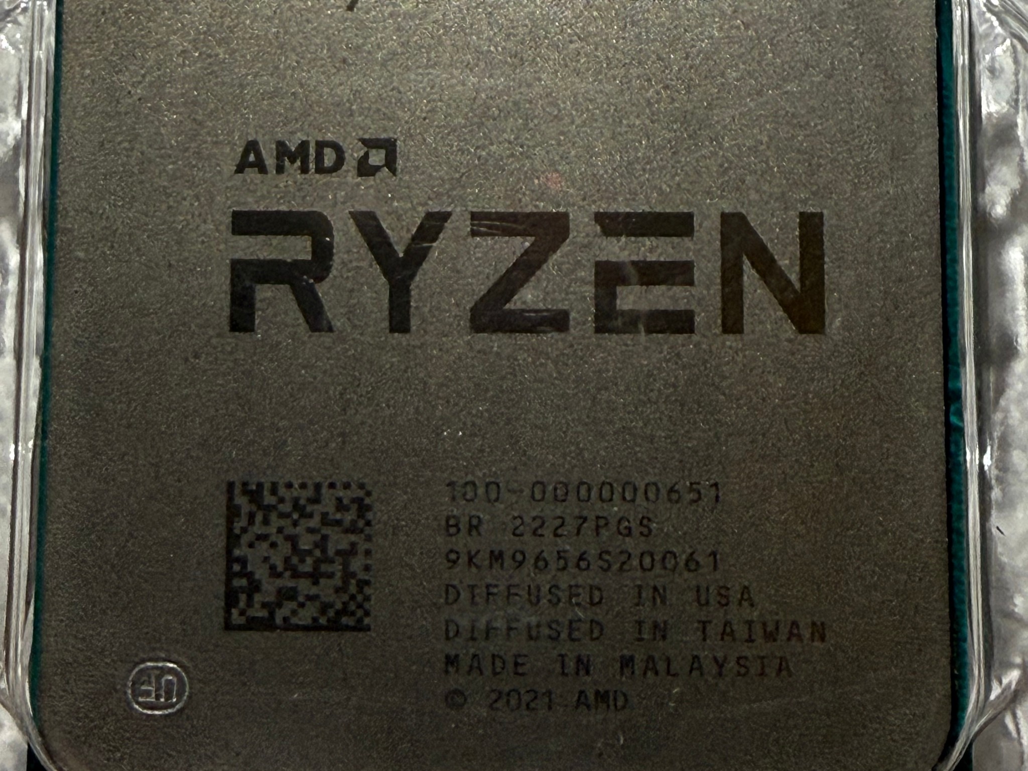 AMD Ryzen 7 5800X3D