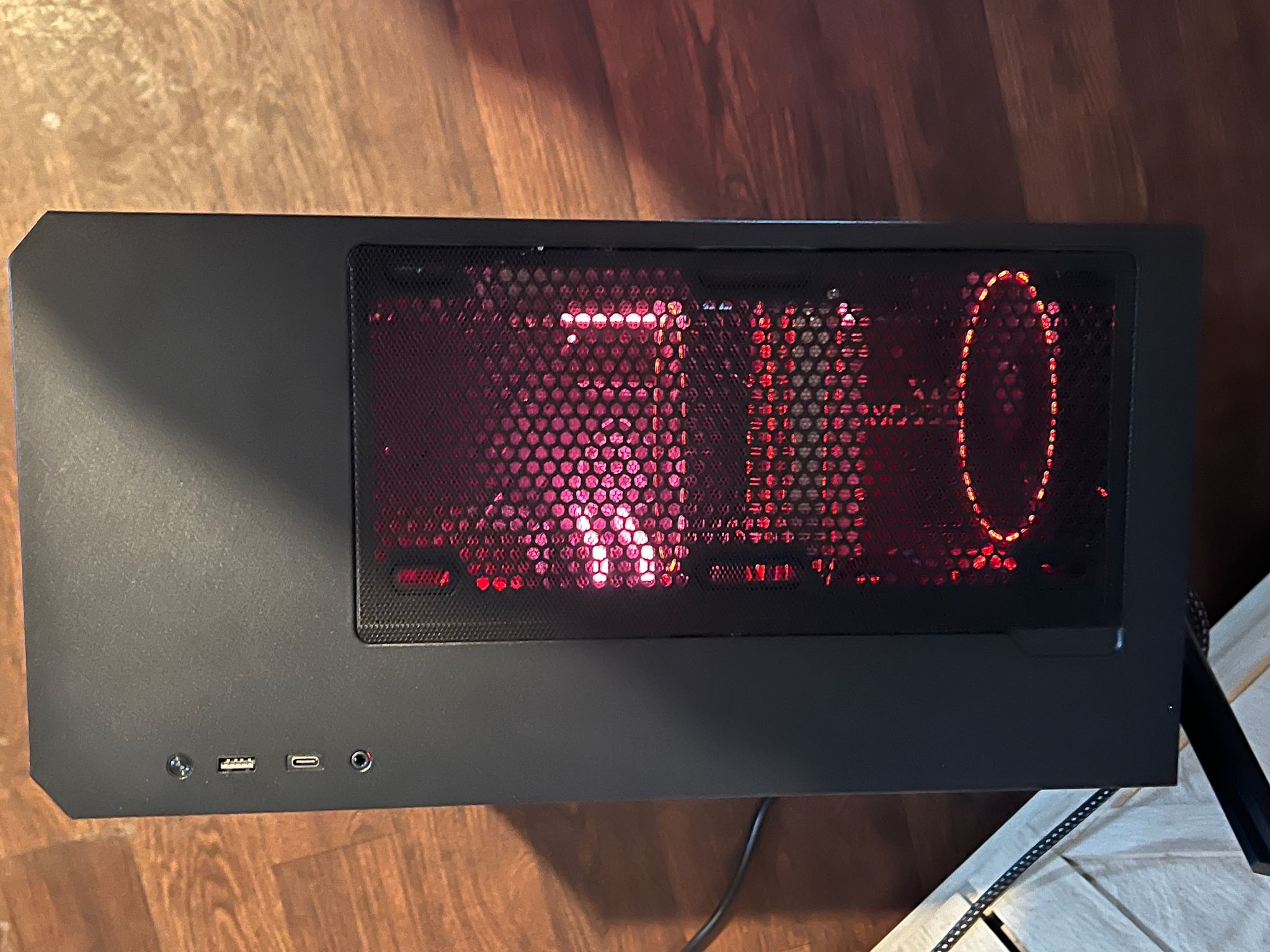 **(Christmas special )**ALL NEW Parts  I5 12600kf with a high endMSI 3080customize rgb to your taste