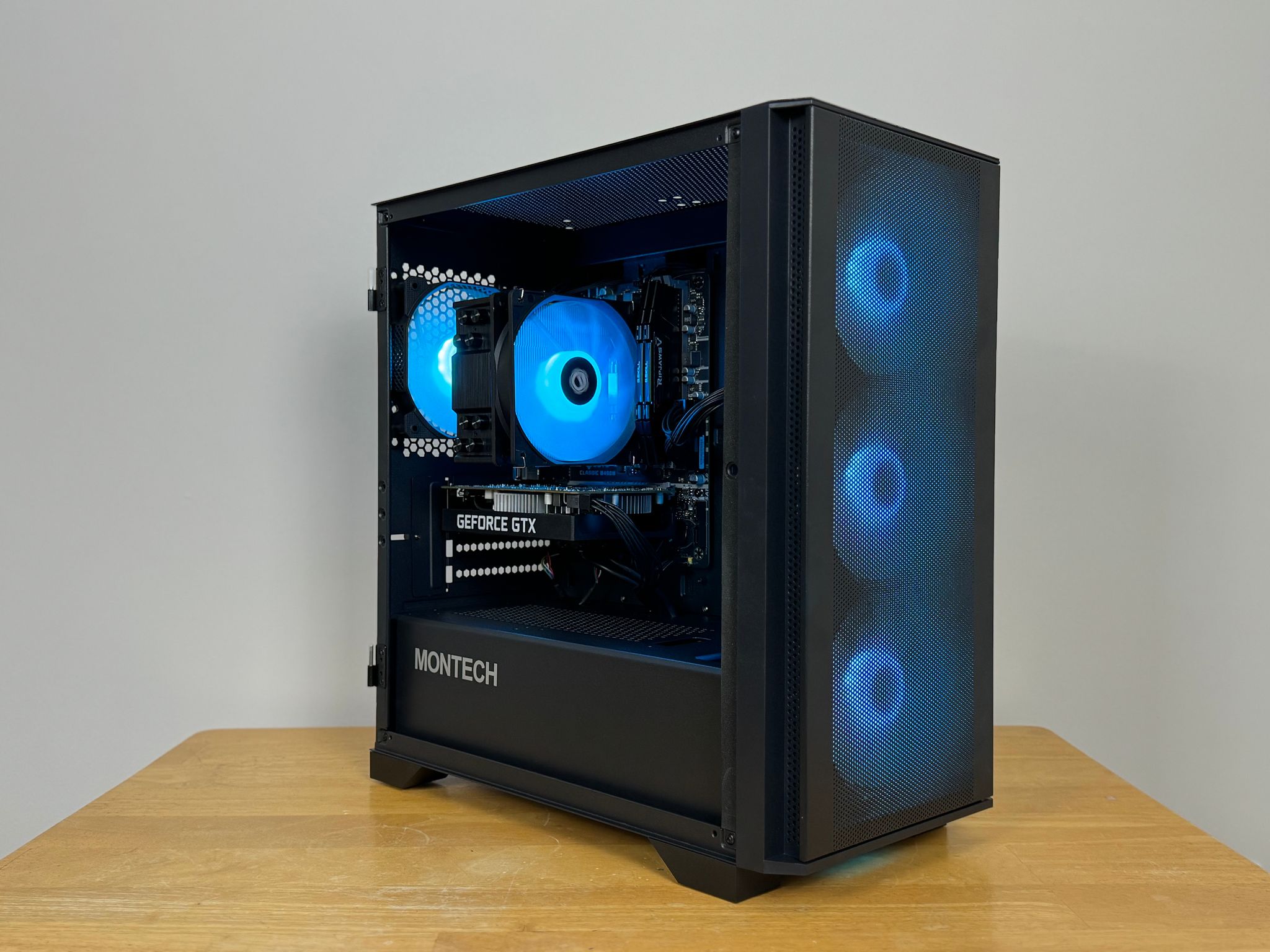 SUMMER SALE! Ryzen 5 GTX 1650 Super Gaming/Streaming PC