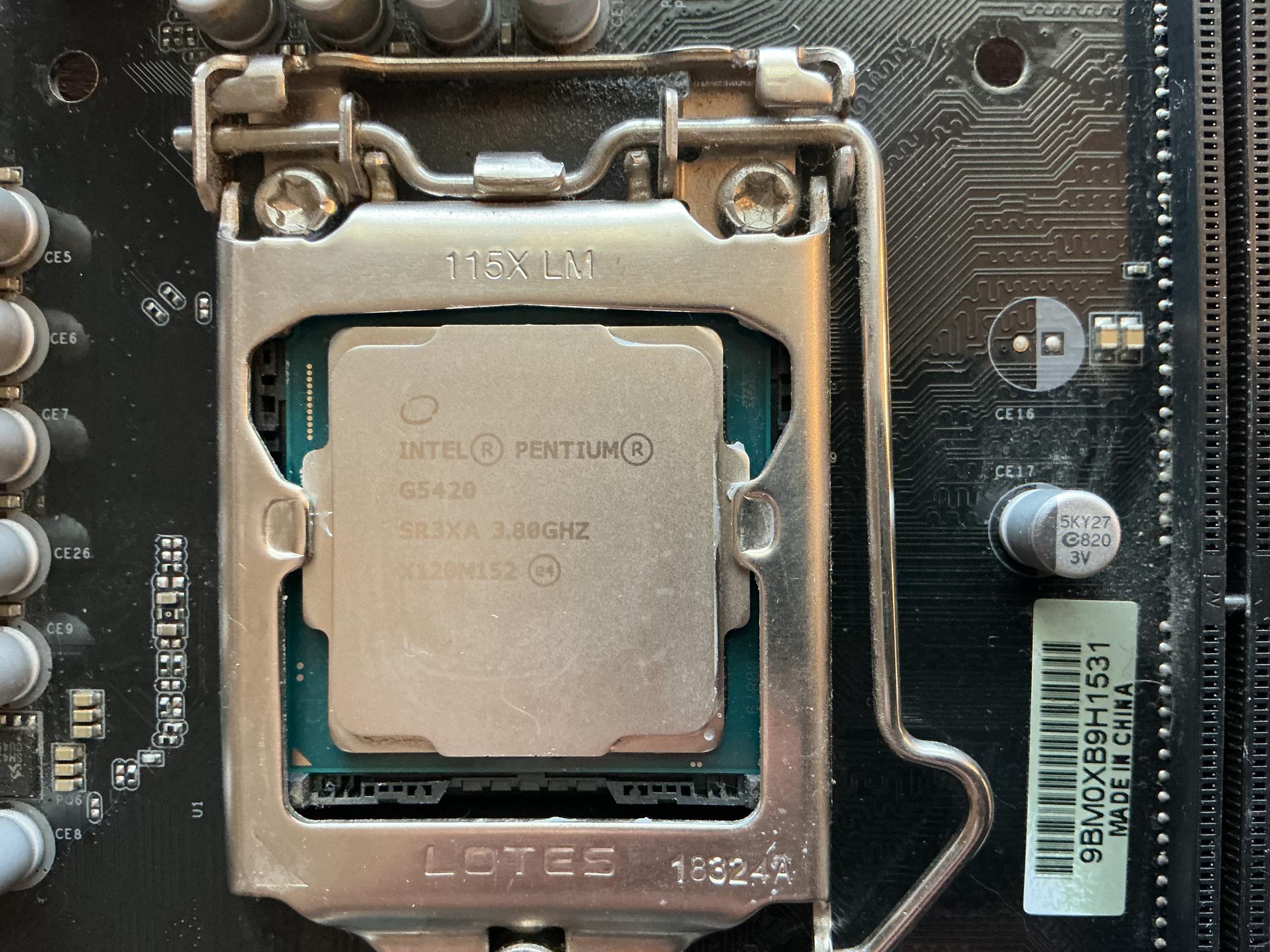 Asrock z370 Motherboard/Pentium Gold G5420/4gb RAM/ CPU Cooler