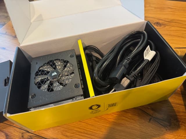 Like new Corsair SF850