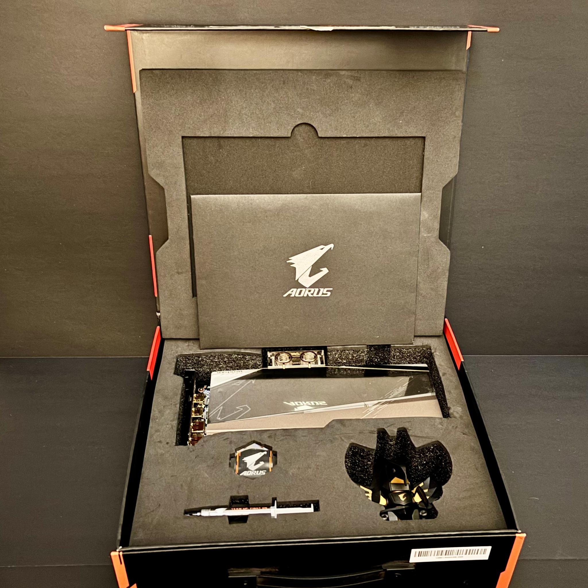 AORUS Radeon RX 6900 XT Waterforce WB 16GB