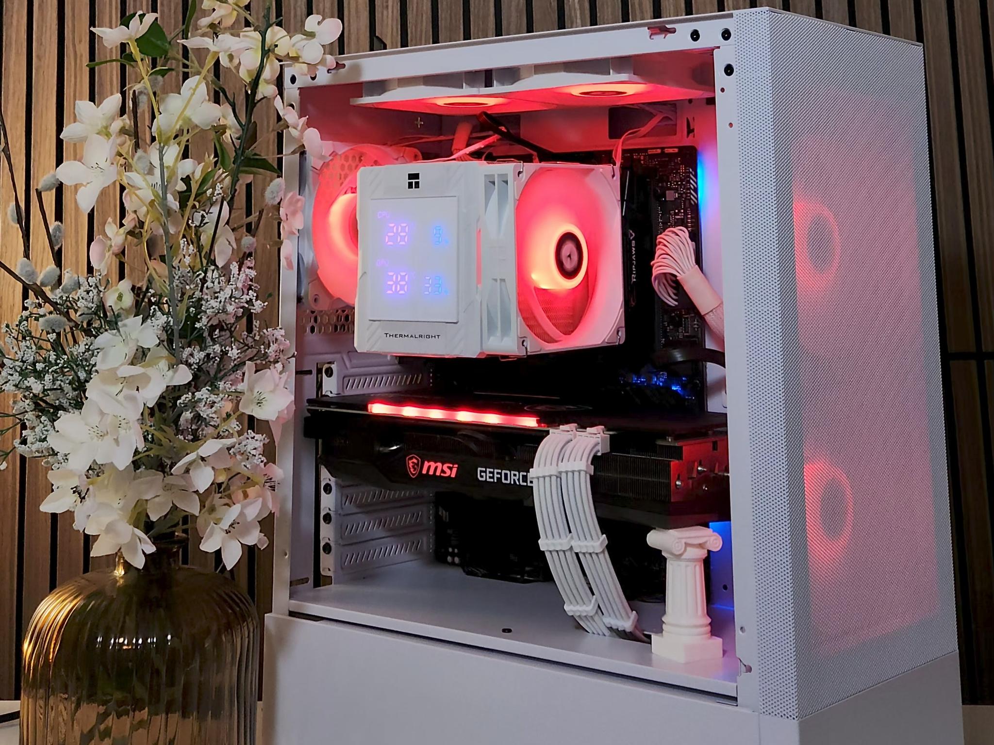 ⚪White PC🖥️ RTX 3070 8GB | i5 12600K | 16GB DDR4 | NVMe | Lian Li RGB | wifi/BT | Windows 11 1080p