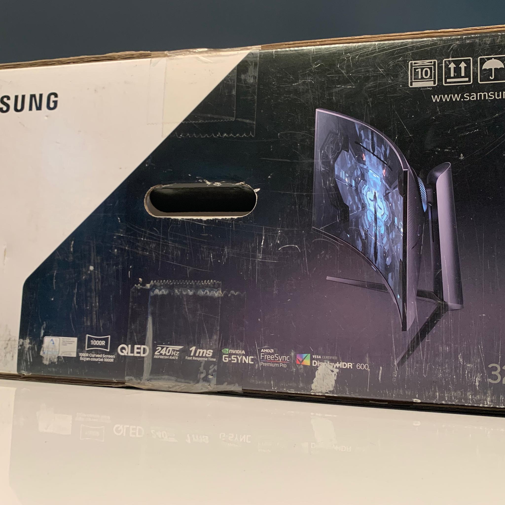 Brand New Sealed G7 Odyssey Gaming Monitor - QLED 240 HZ