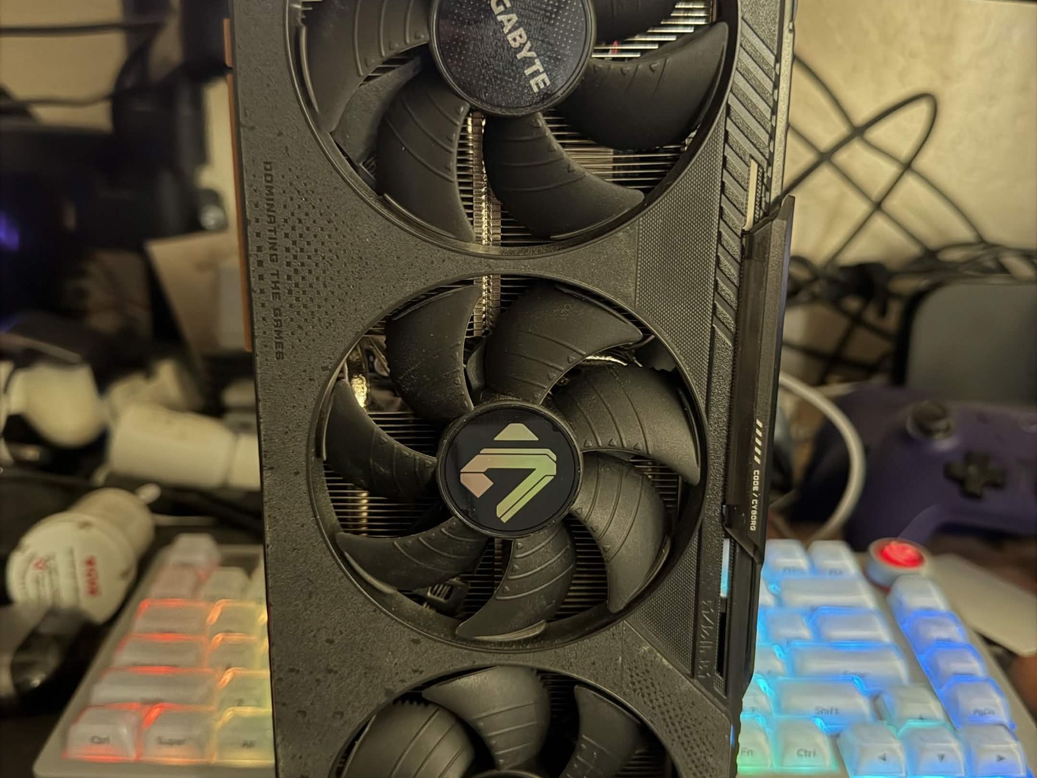 GIGABYTE RX 9070 XT GAMING OC 16G (AS IS) *READ DESCRIPTION*