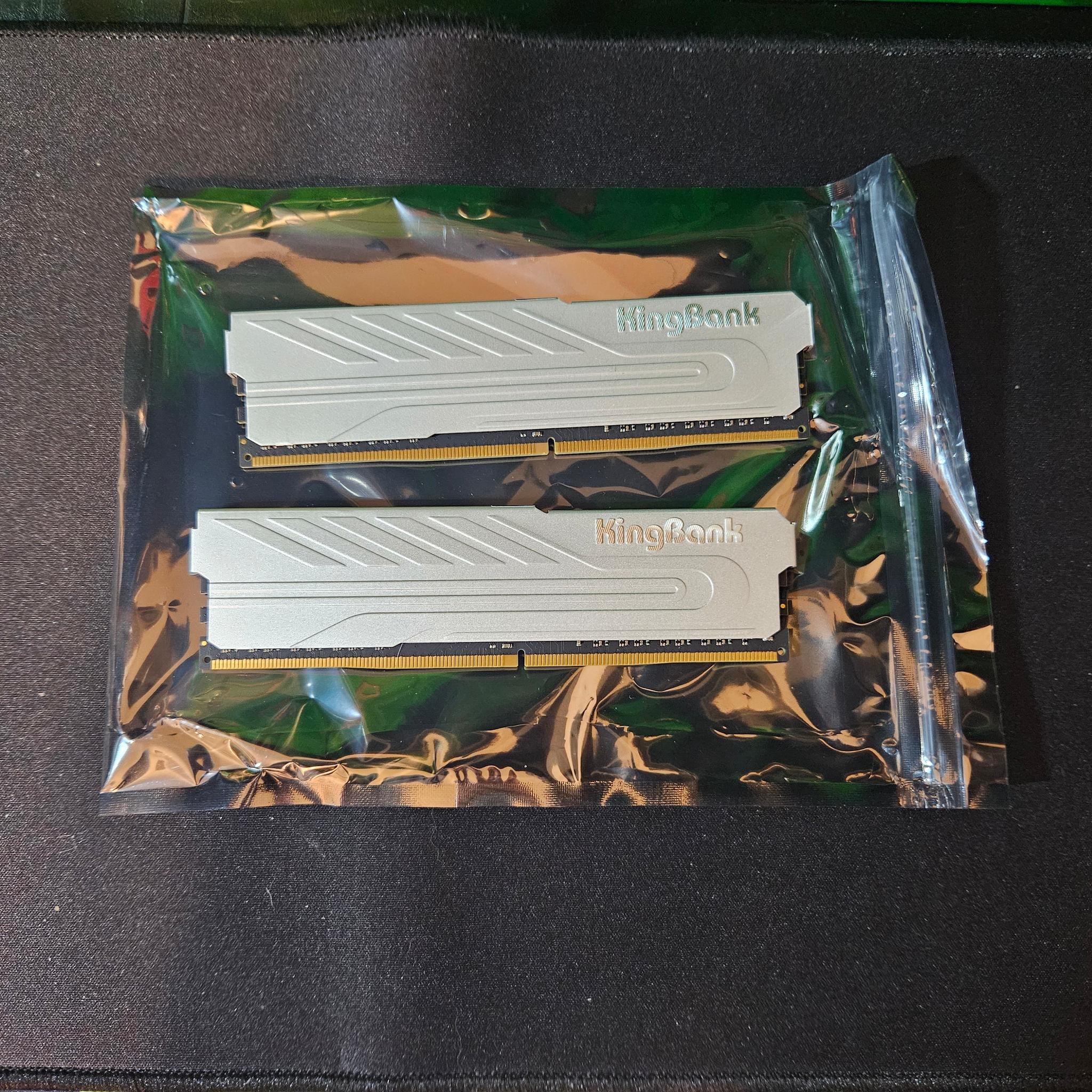 ☆★ Used 16gb DDR4 Kingbank 3200mhz ★☆